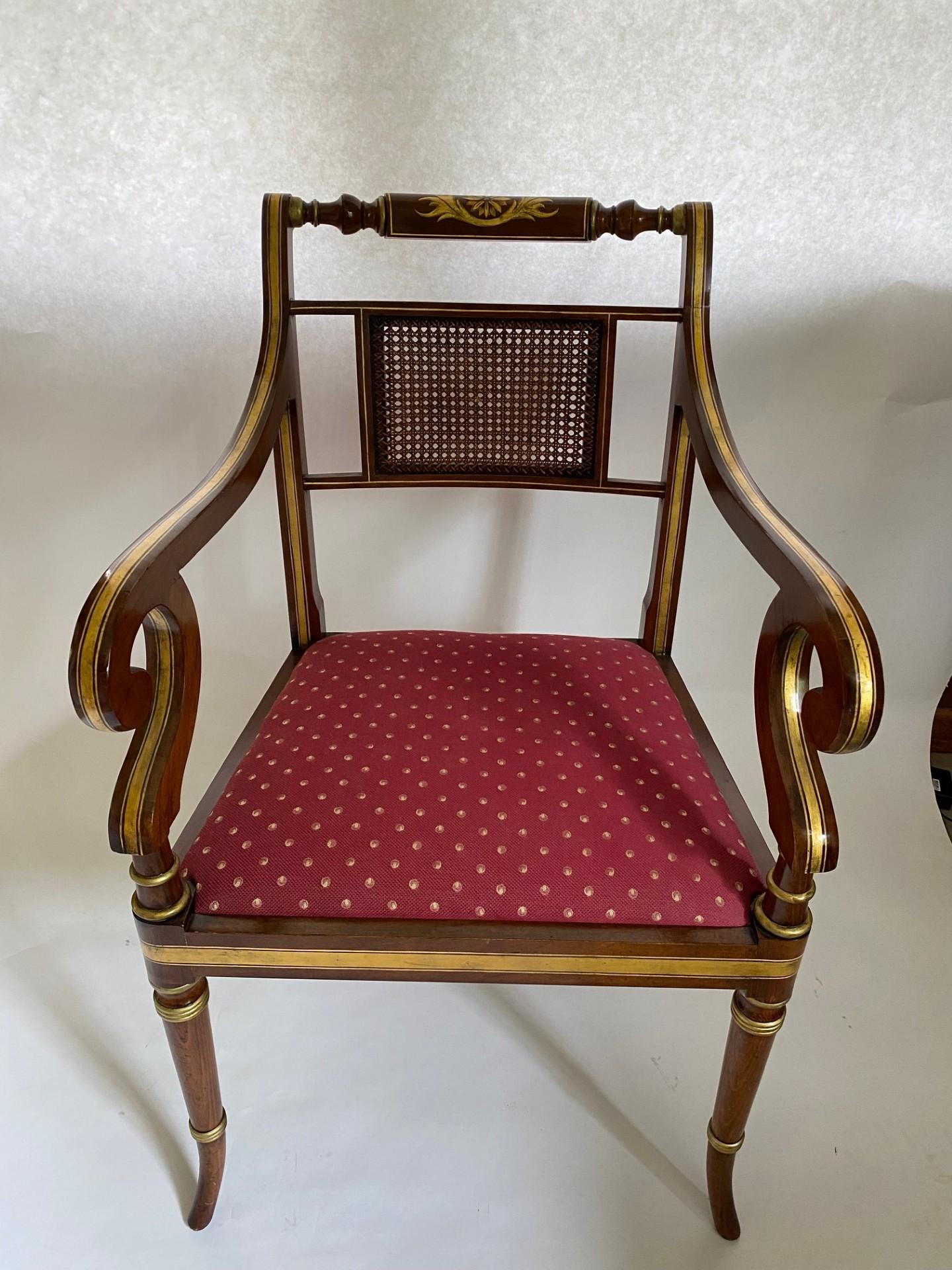 NEW Wood & Hogan Poltrona in finto palissandro Regency Stle con decorazioni dorate In condizioni ottime in vendita a North Salem, NY