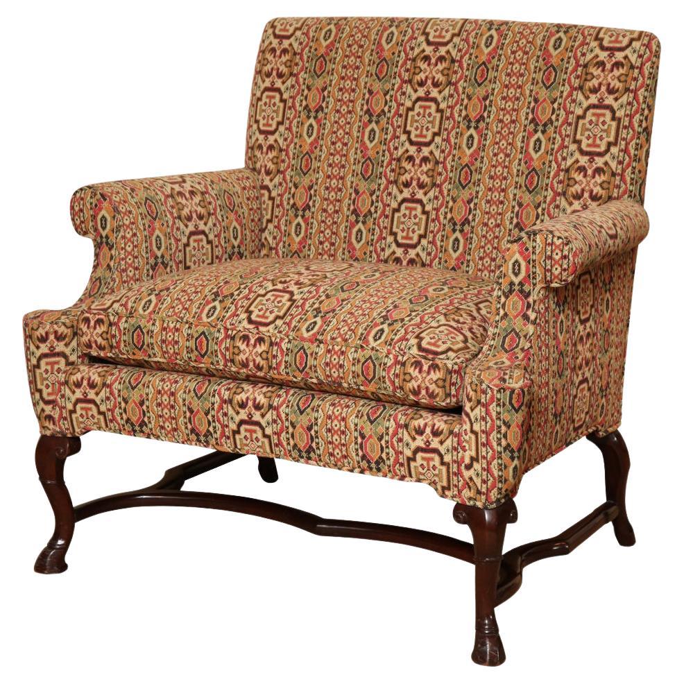 Chaise neuve en bois et en acajou de style George I avec pieds cabriole et châssis en vente