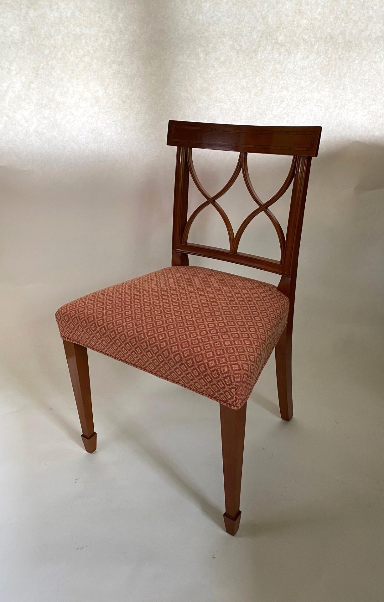Inglese NEW Wood & Hogan Sedia in stile Sheraton con intarsi in legno di tulipano in vendita