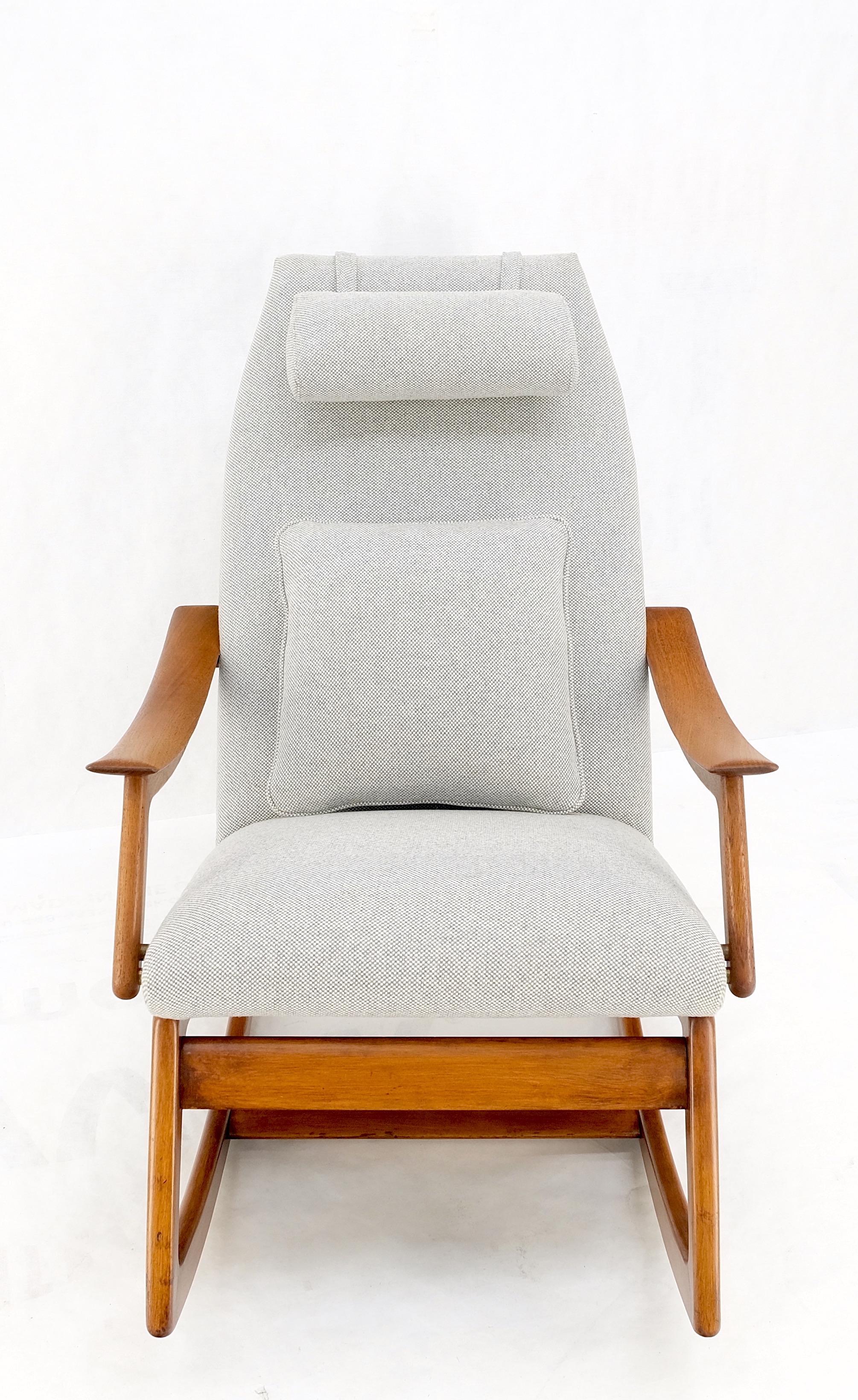 New Wool Upholstery Danish Mid-Century Modern Rocking Lounge Arm Chair Mint! 1