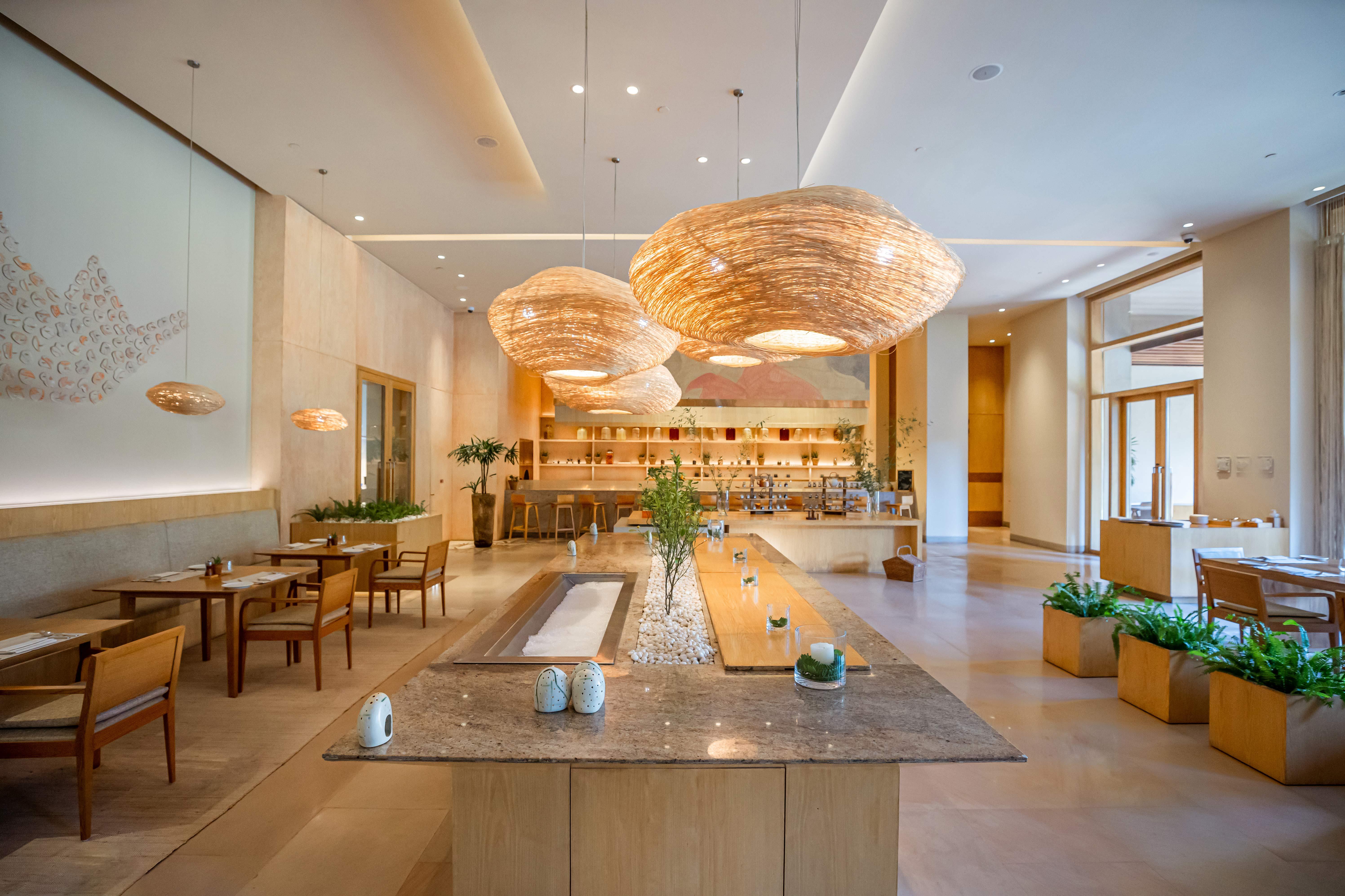 New World Suspension Light by Ango, Lights uniques en rotin Neuf - En vente à Bangkok, TH