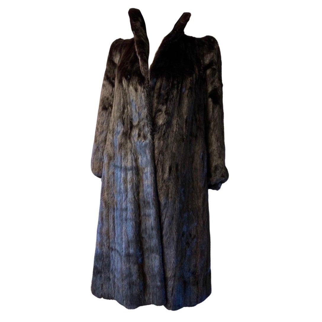New Yorker Designer Adolfo Glamour Dunkel Ranch Nerzmantel von Größe 10-12 (Schwarz) im Angebot