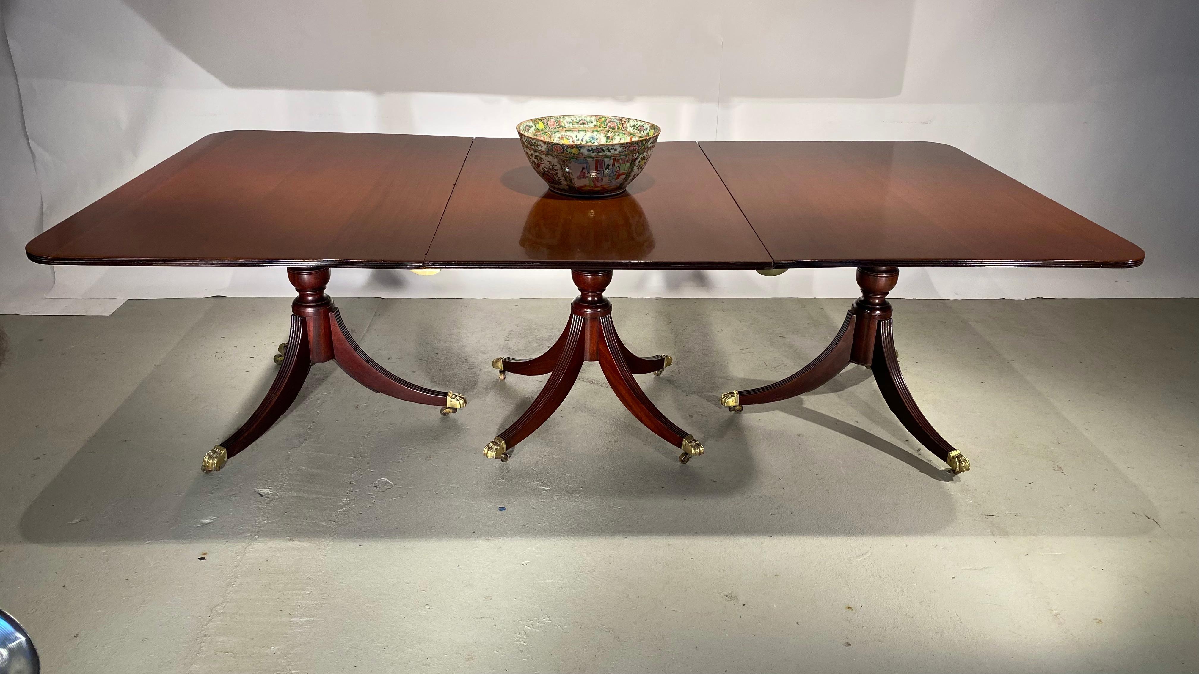 Carved New York Federal Three Pedestal Dining Table For Sale