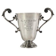 Tasse à trophée en argent Forty de New York