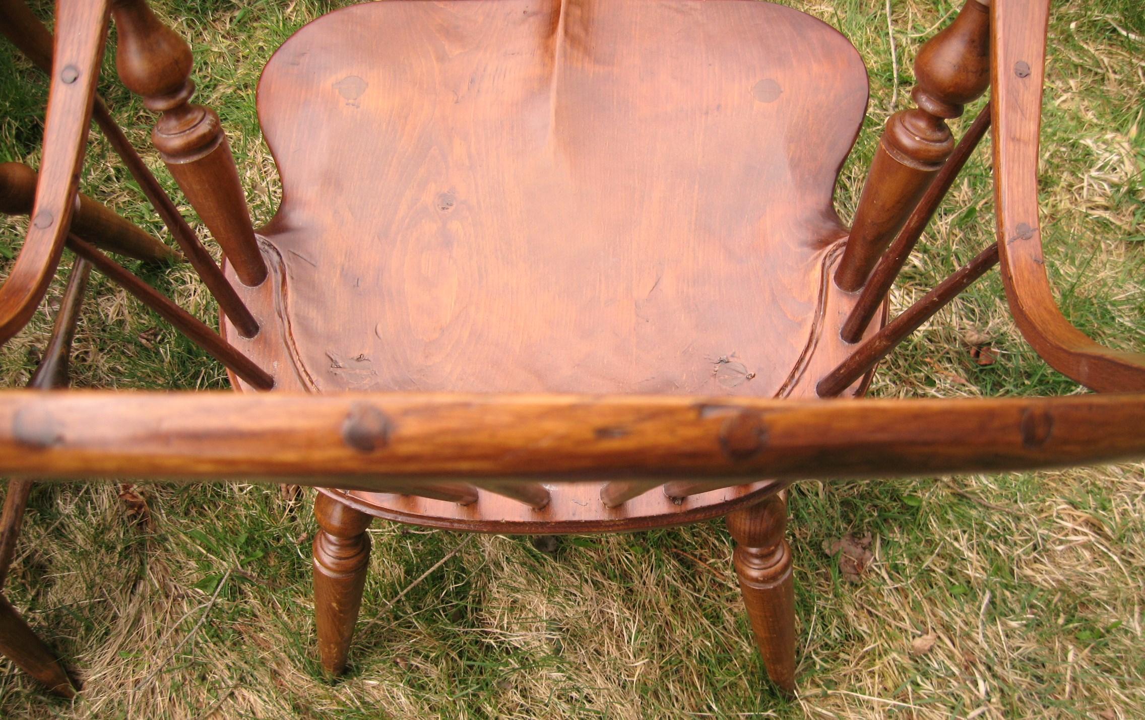 New York Style Windsor Chair Continuous Arm 2