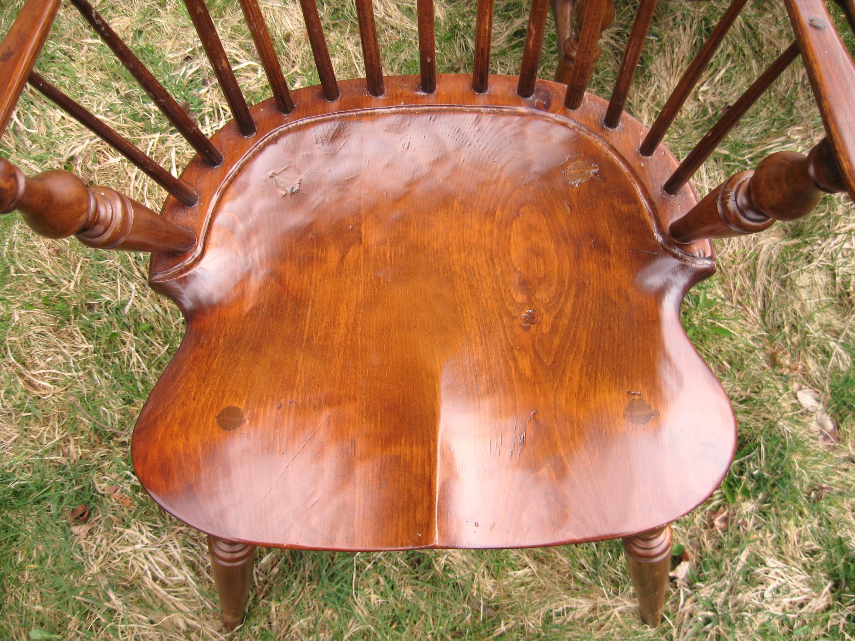 New York Style Windsor Chair Continuous Arm 7