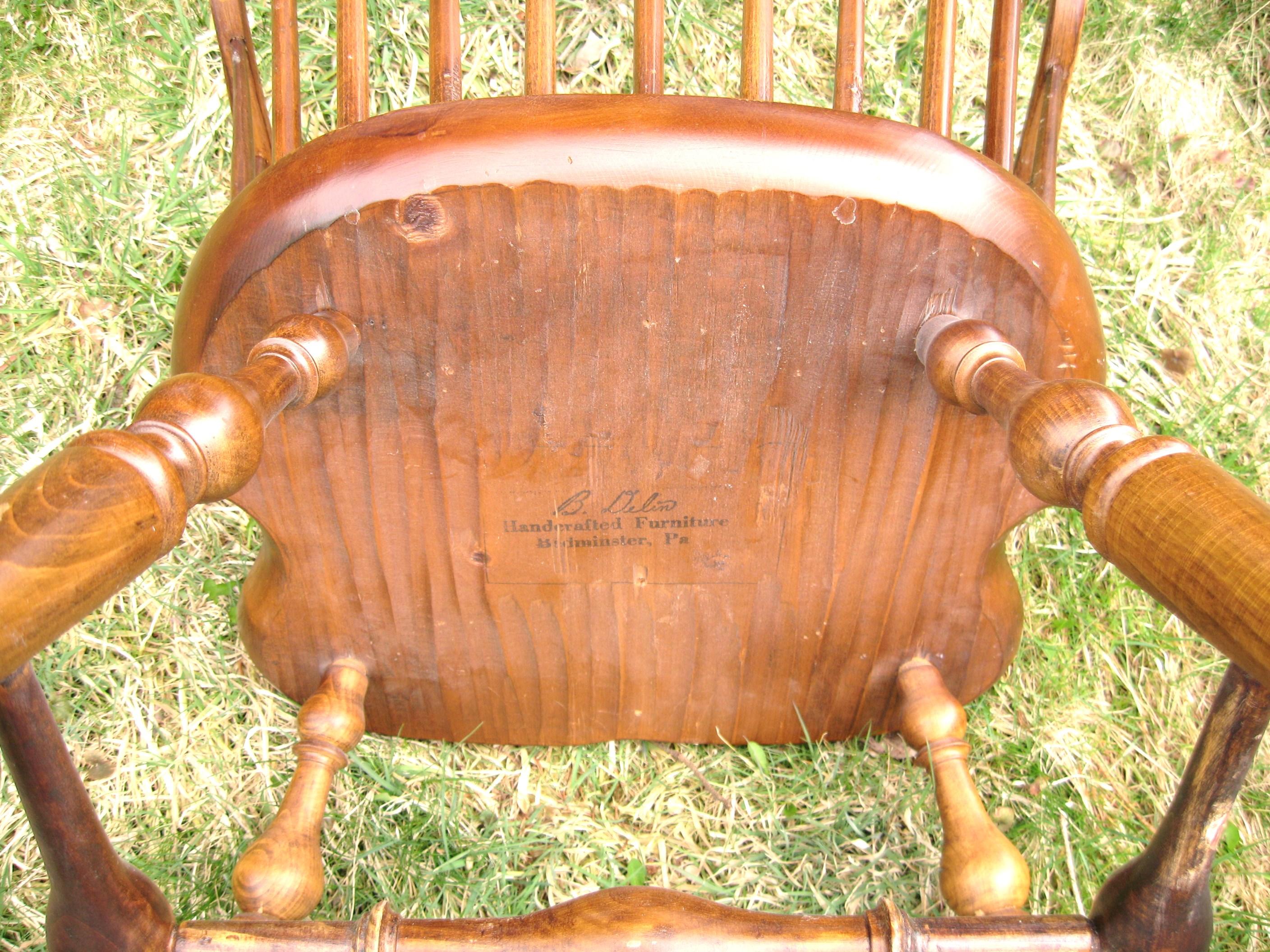 New York Style Windsor Chair Continuous Arm 1