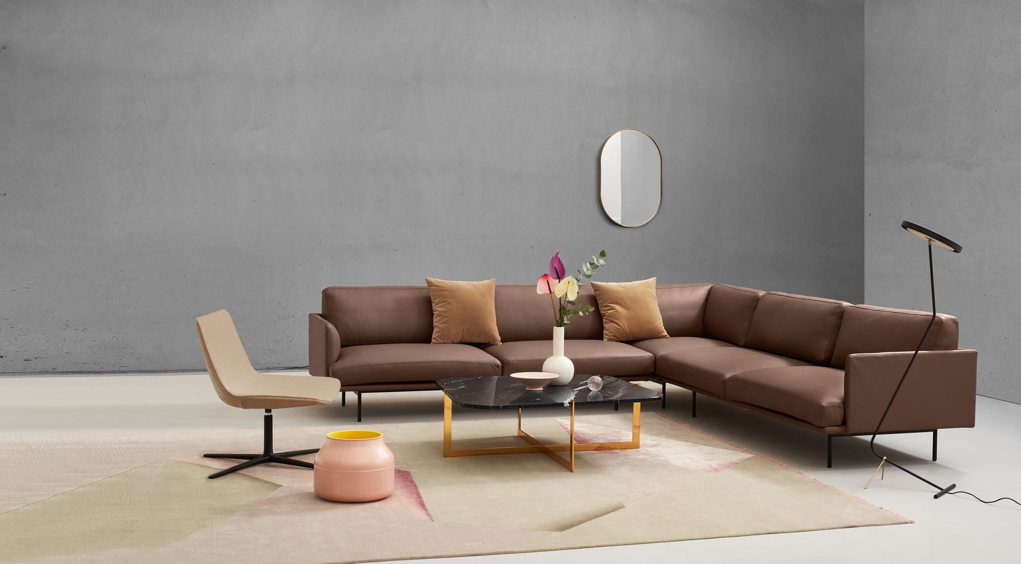 New York Two Seater Sofa in Metal & Leather Upholstery by Quinti Sedute For Sale 6