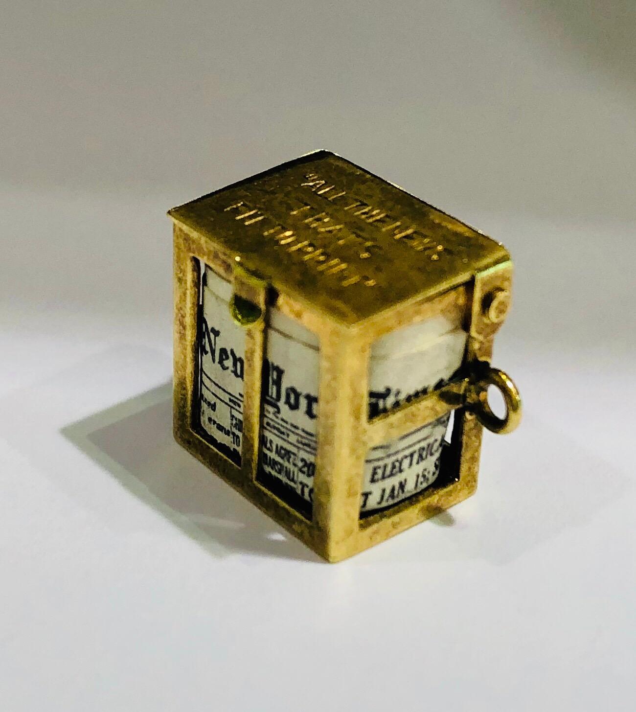 New York Times Rare Gold Charm/Pendant “All The News Thats Fit To Print” In Excellent Condition For Sale In Palm Beach, FL