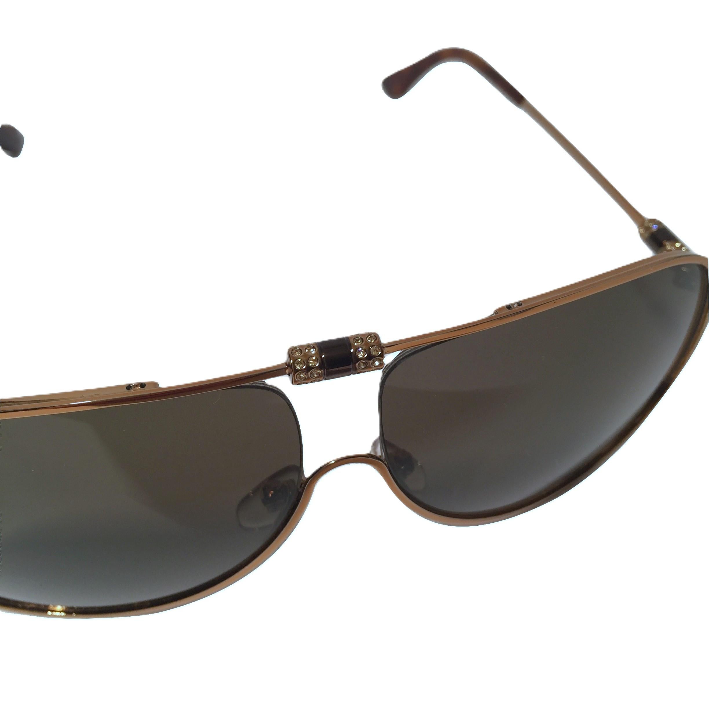 New Yves Saint Laurent YSL Aviator Occhiali da sole con cristalli Swarovski con custodia In condizioni Nuovo in vendita a Leesburg, VA