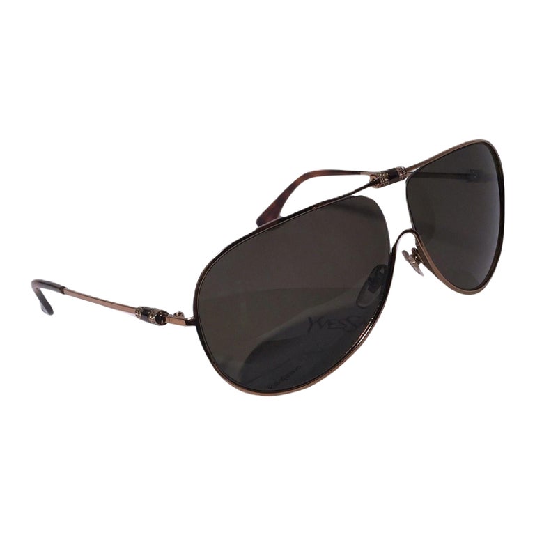 Yves Saint Laurent Black Aviator Sunglasses with Case Amazon.com: SAINT LAURENTSL SL 652/F SOLACE Aviator  main image 3