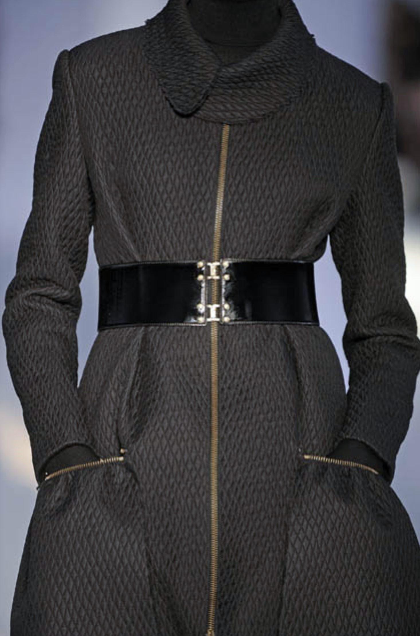 New Yves Saint Laurent YSL F/W 2008 Naomi Campbell Quilted Coat Dress Sz Fr42 For Sale 9