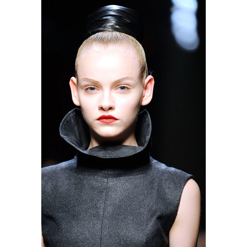Yves Saint Laurent YSL F/W 2009 Runway - Robe en lurex de laine, taille FR 38 avec étiquettes en vente 1