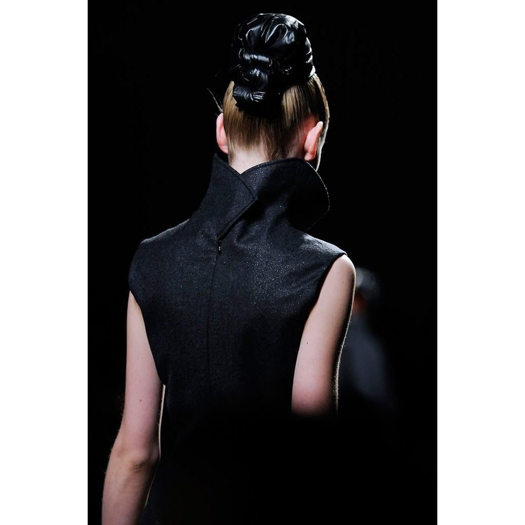Yves Saint Laurent YSL F/W 2009 Runway - Robe en lurex de laine, taille FR 38 avec étiquettes en vente 3