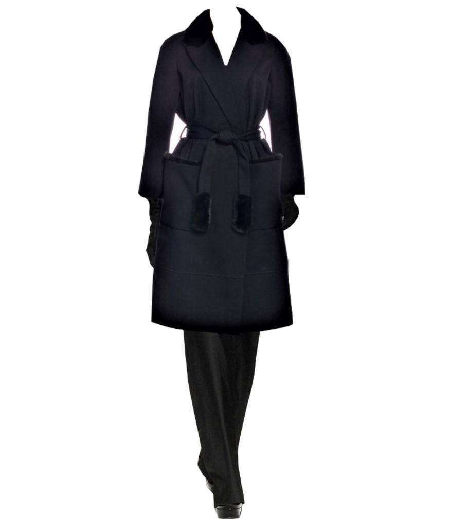 Noir Yves Saint Laurent YSL pré-automne 2009 - Manteau lourd en laine et vison Taille FR40 