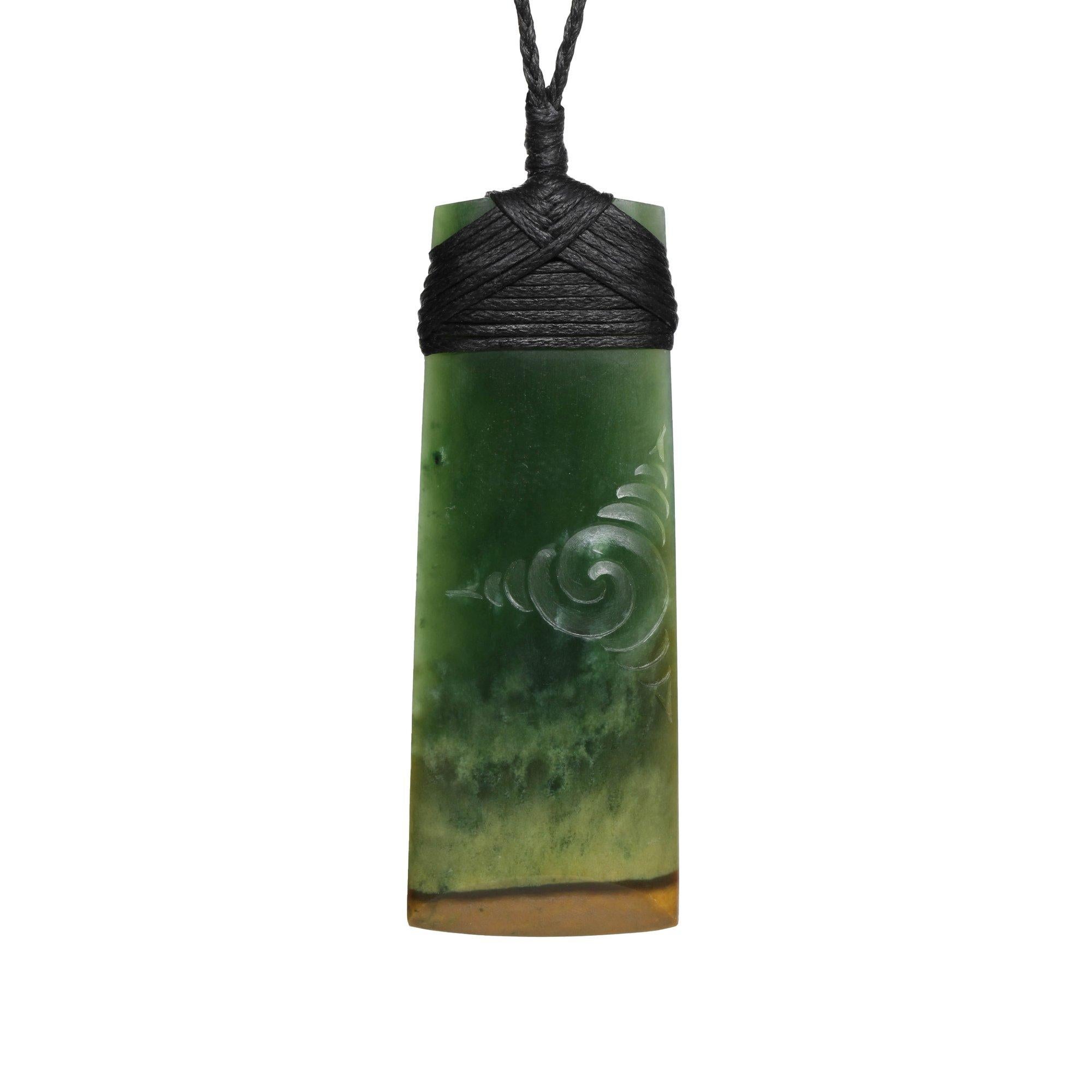 
New Zealand Pounamu Faceted Adze Necklace   . Adze means something used for shaping wood and is a old tadeona

Prehistoric Māori adzes from New Zealand (called toki in Māori) were used for  carving wood , typically made from pounamu sourced from