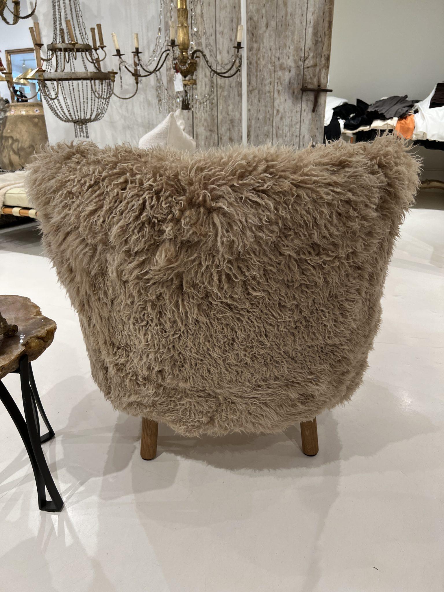 New Zealand Sheepskin Chair & Ottoman  For Sale 2