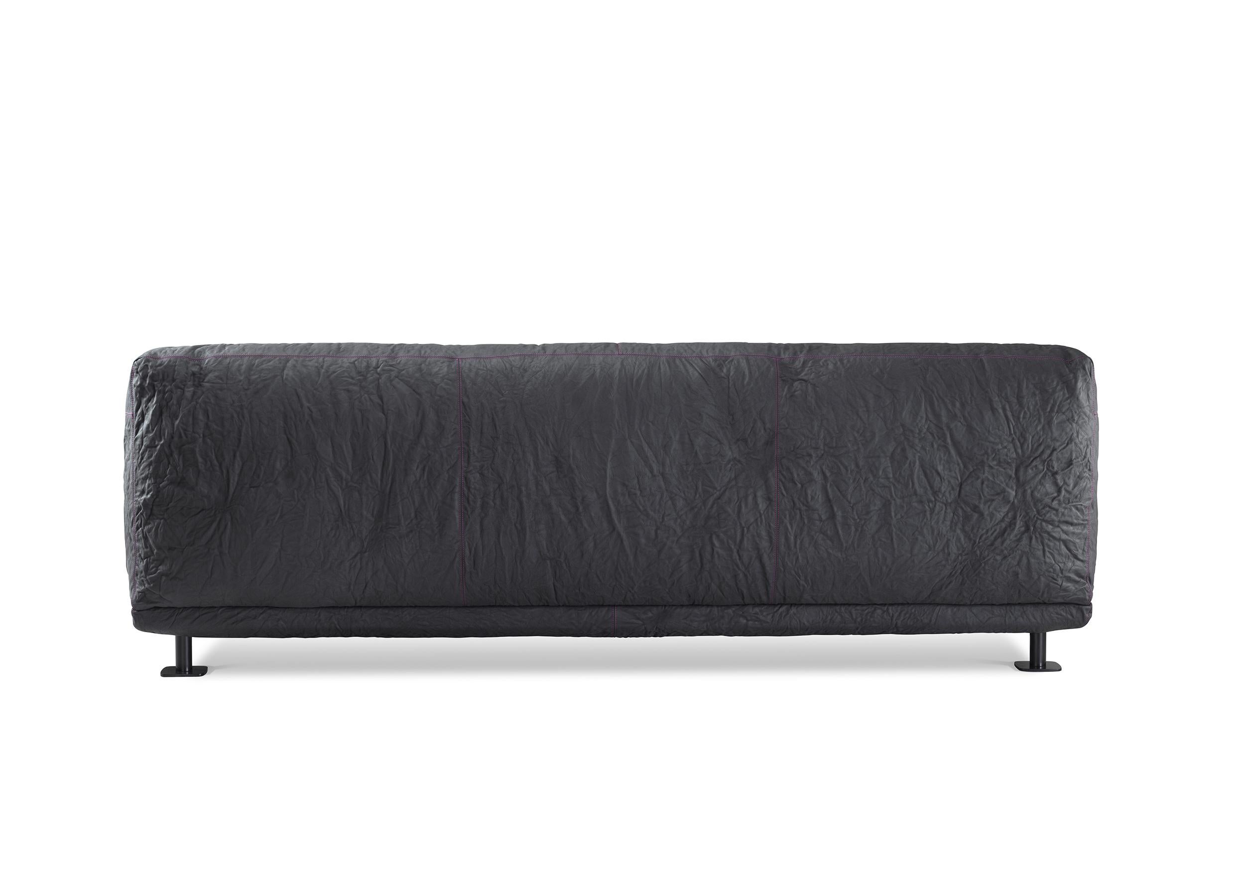 Canapé Newcastle 232 Slate-Magenta de Giulio Iacchetti Neuf - En vente à Brooklyn, NY