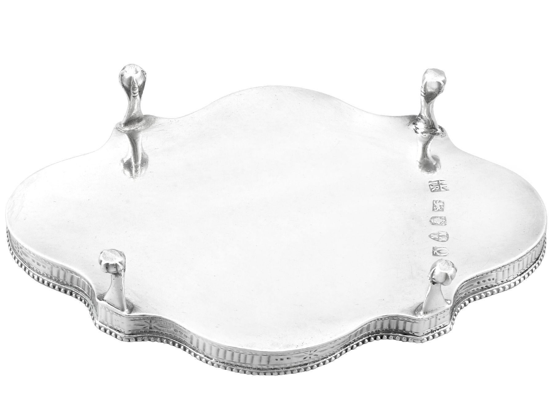 John Langlands I & John Robertson I Newcastle, supporto per teiera in argento sterling in vendita 4