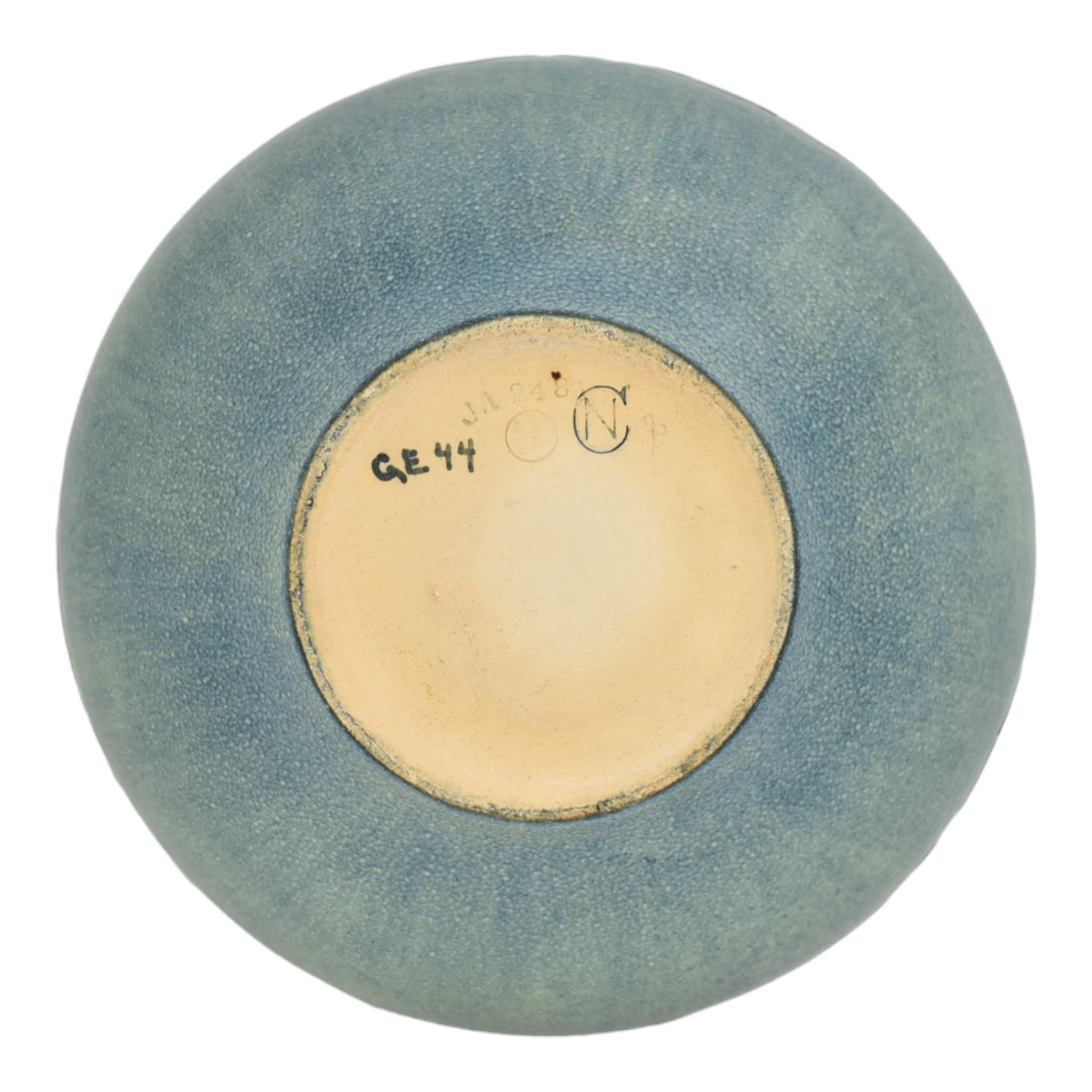 Newcomb College 1913 Arts and Crafts Pottery Cherokee Rose Blue Bowl Irvine 1