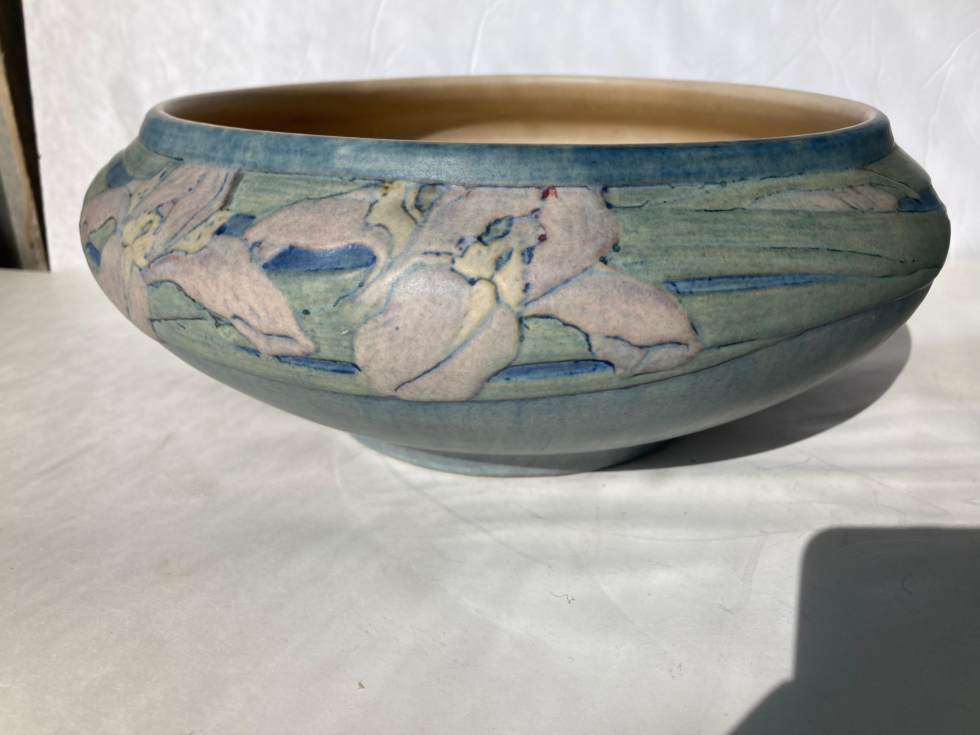 Ceramic Newcomb College Pottery Large  Bowl, Centerpiece, Anna Francis Simpson, Marked