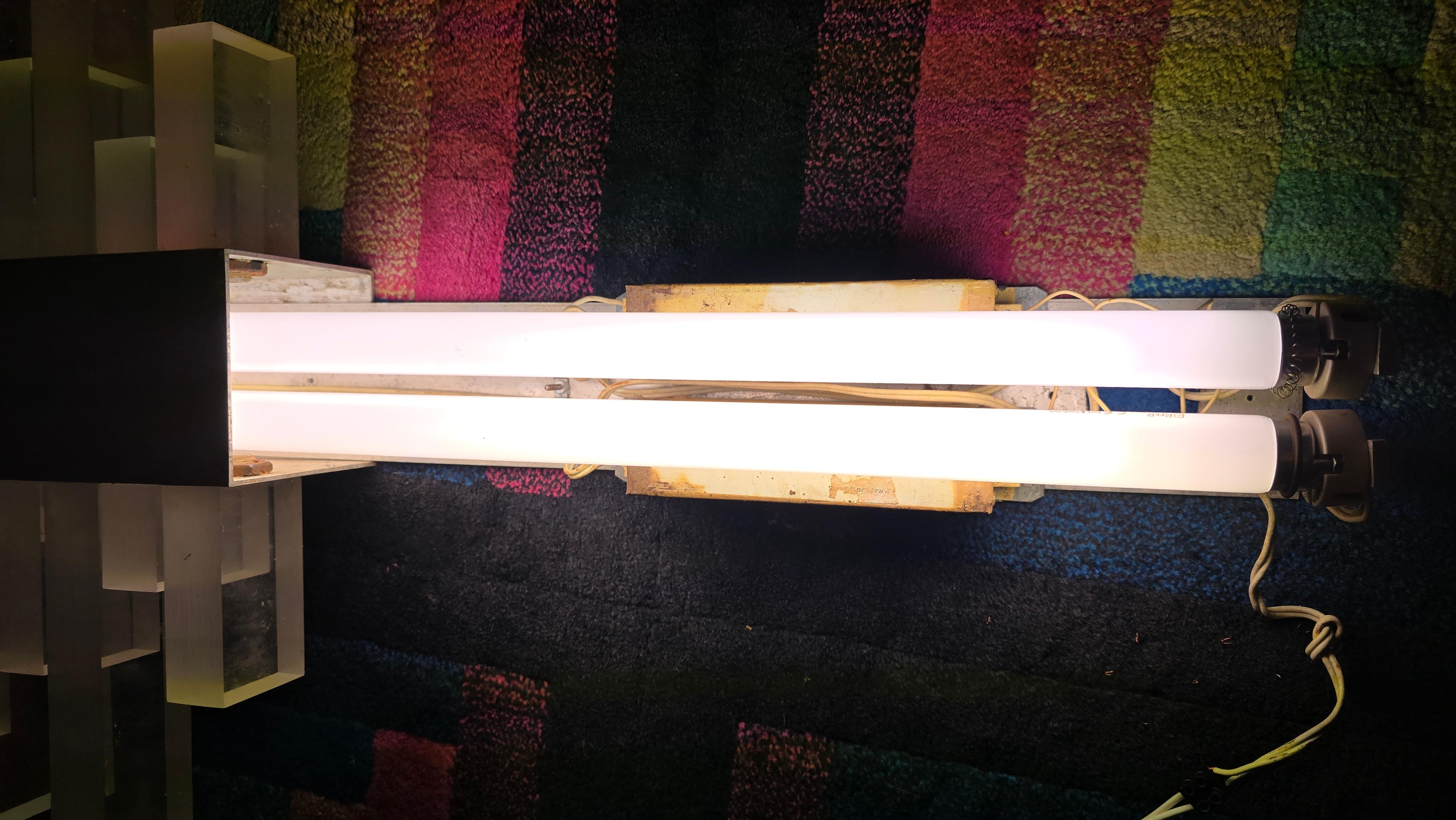 Newlamp modello Modulo acciaio design Giuseppe Ravasio 1979 autenticata In condizioni discrete in vendita a Roma, IT