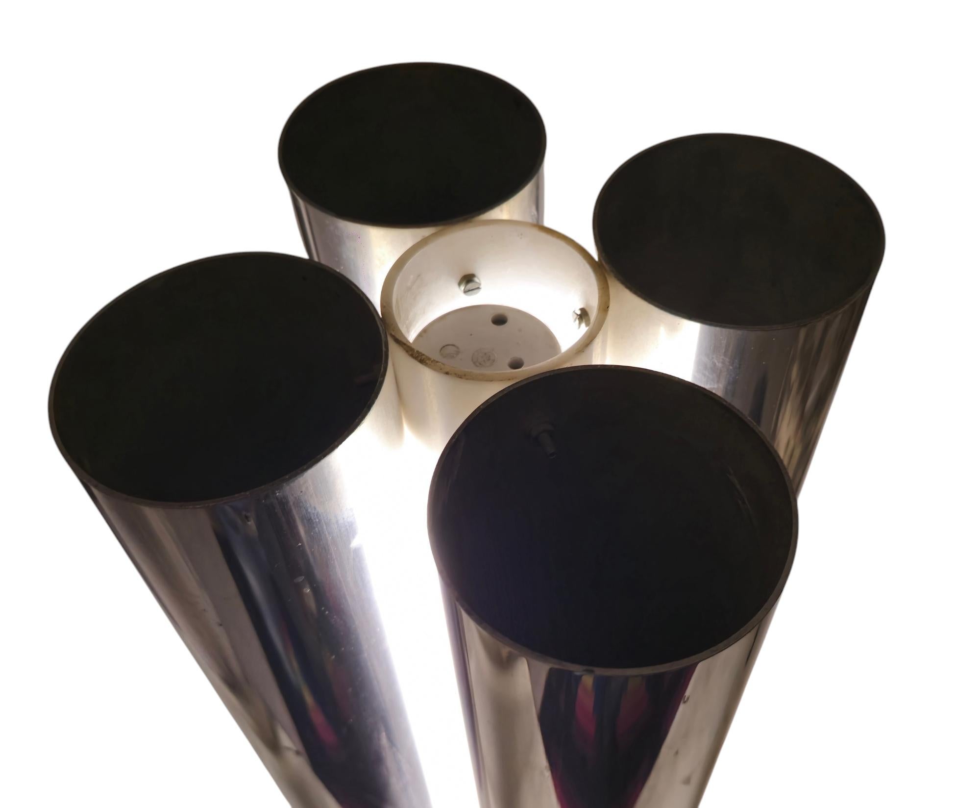 Italian Newlamp Obelisco floor lamp designed by Gianfranco Fini e Fabrizio Cocchia in vendita