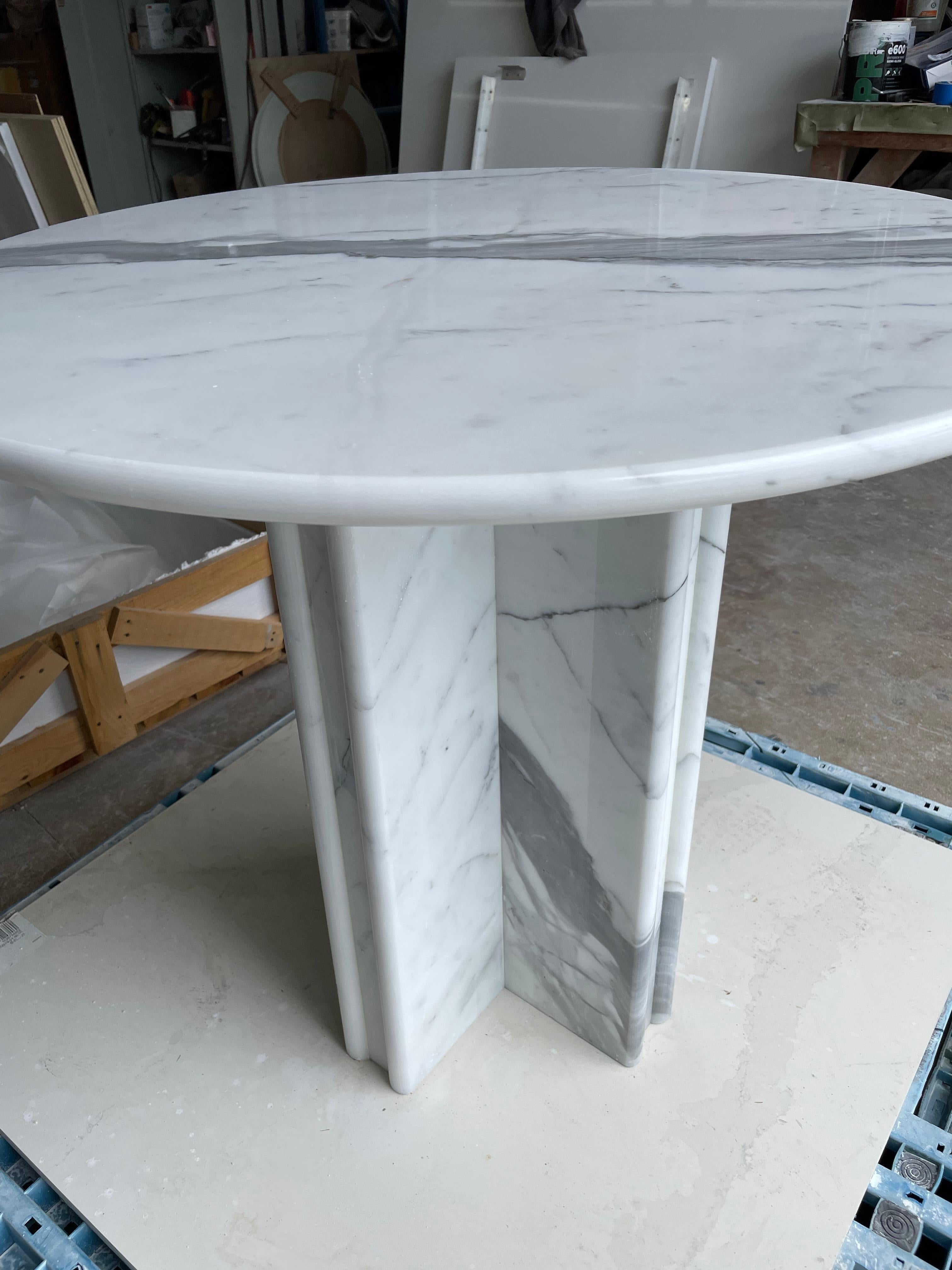 Hand-Crafted Newly Built Italian Carrara Marble Center or Breakfast Table For Sale