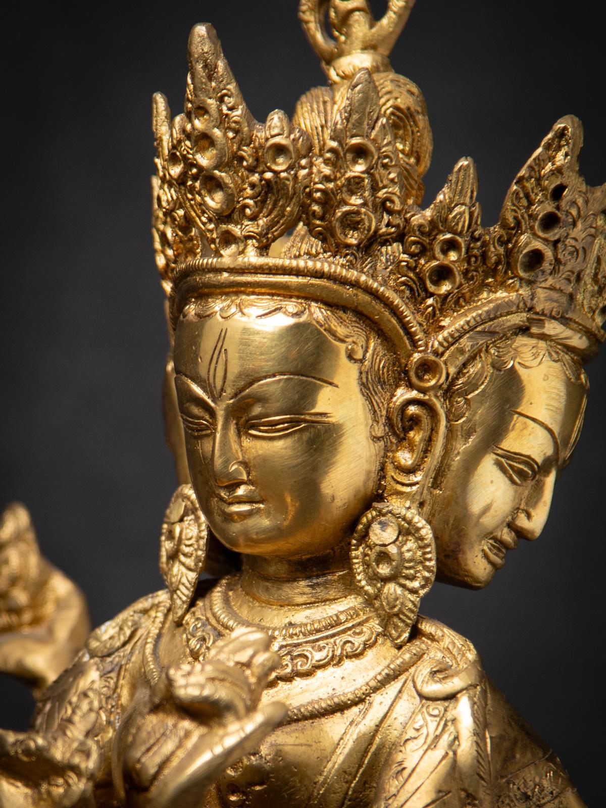 Newly made Bronze statue of Namgyälma - from India For Sale 8