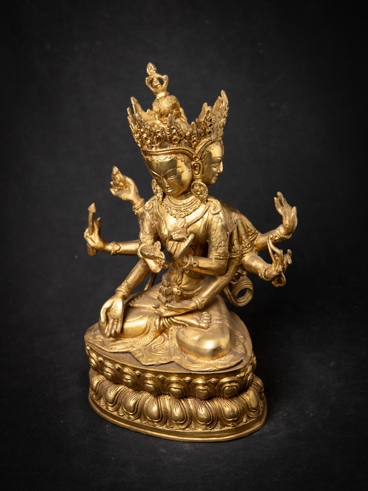 Newly made Bronze statue of Namgyälma - from India For Sale 9