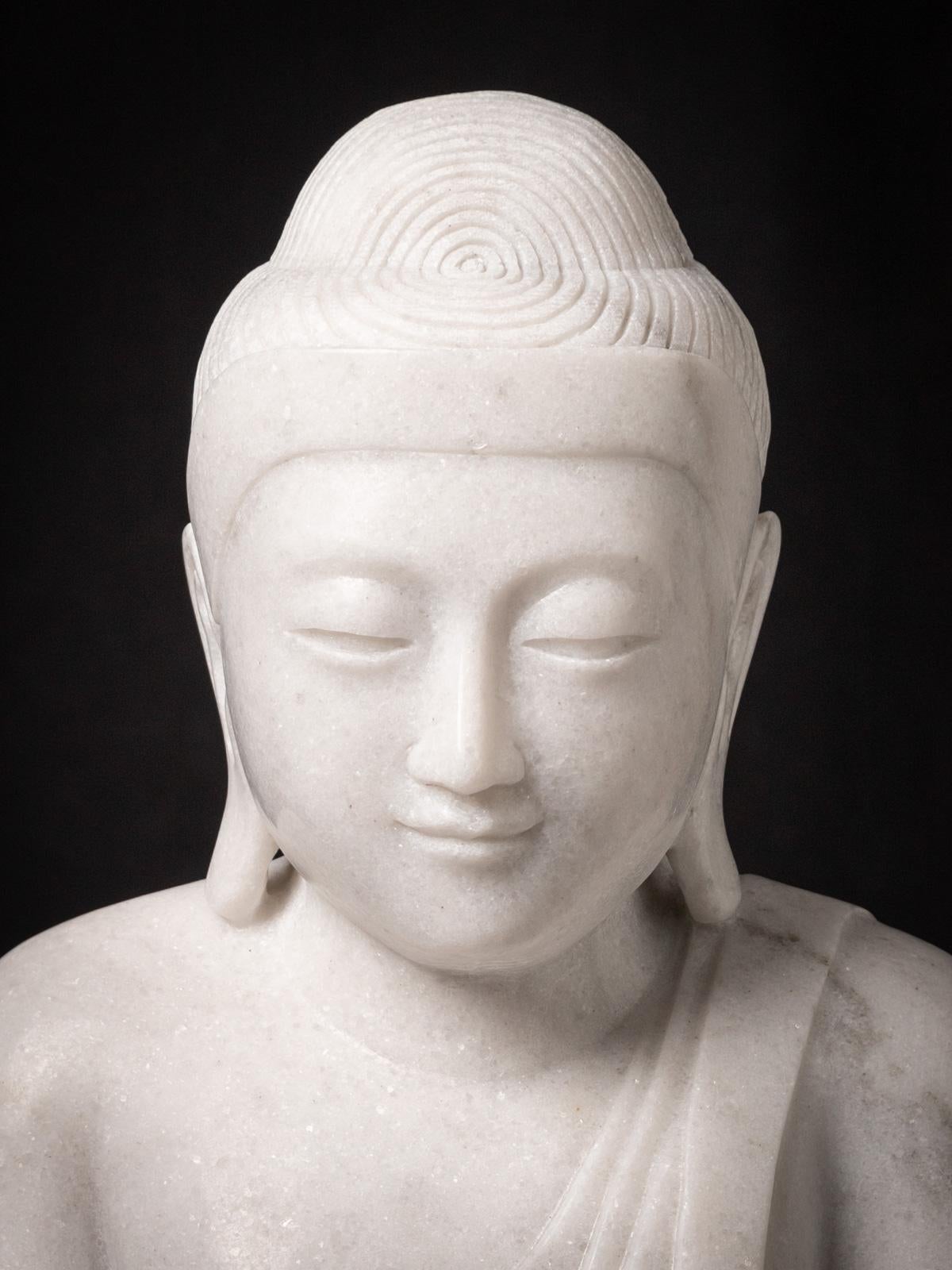 Neu gefertigte burmesische Buddha-Statue aus Marmor – handgeschnitzte Statue – OriginalBuddhas im Angebot 6