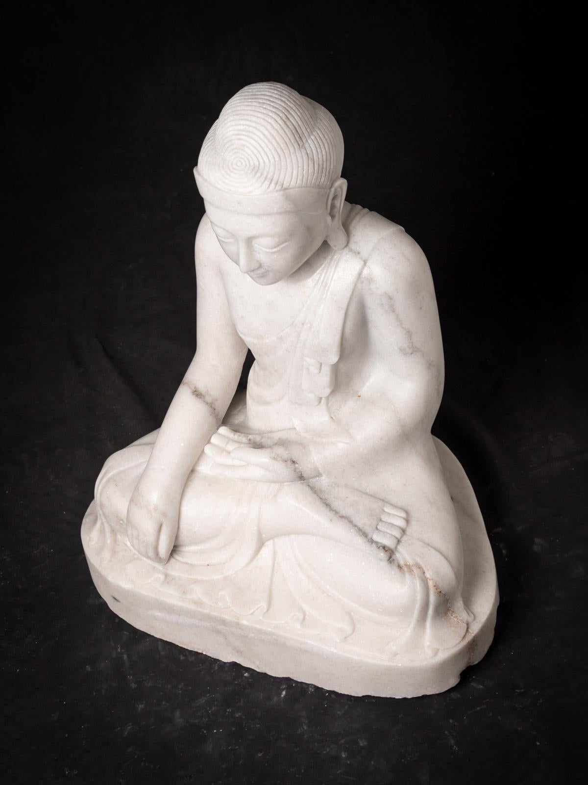 Neu gefertigte burmesische Buddha-Statue aus Marmor – handgeschnitzte Statue – OriginalBuddhas im Angebot 8
