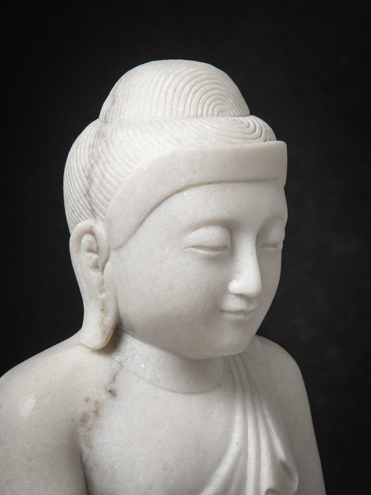 statue de Bouddha en marbre birman nouvellement fabriquée - statue sculptée à la main - Bouddhas originaux en vente 13