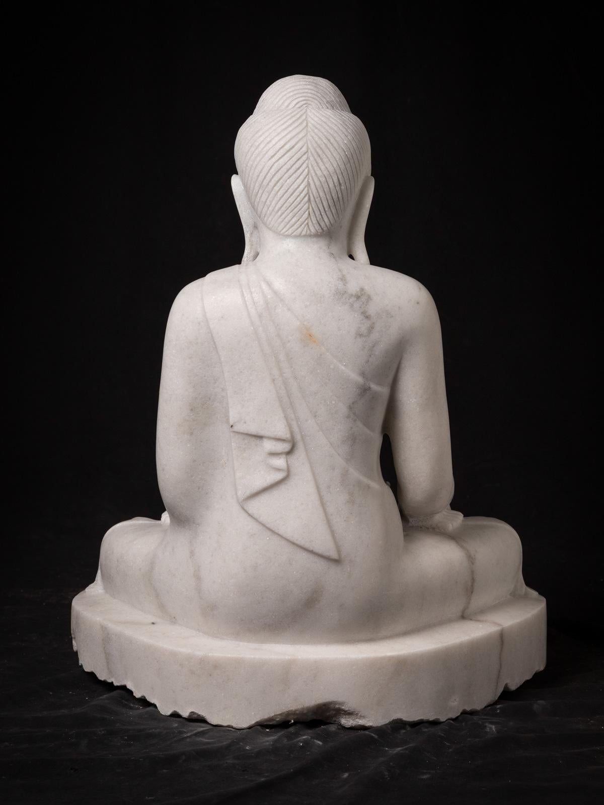 Neu gefertigte burmesische Buddha-Statue aus Marmor – handgeschnitzte Statue – OriginalBuddhas im Zustand „Neu“ im Angebot in DEVENTER, NL