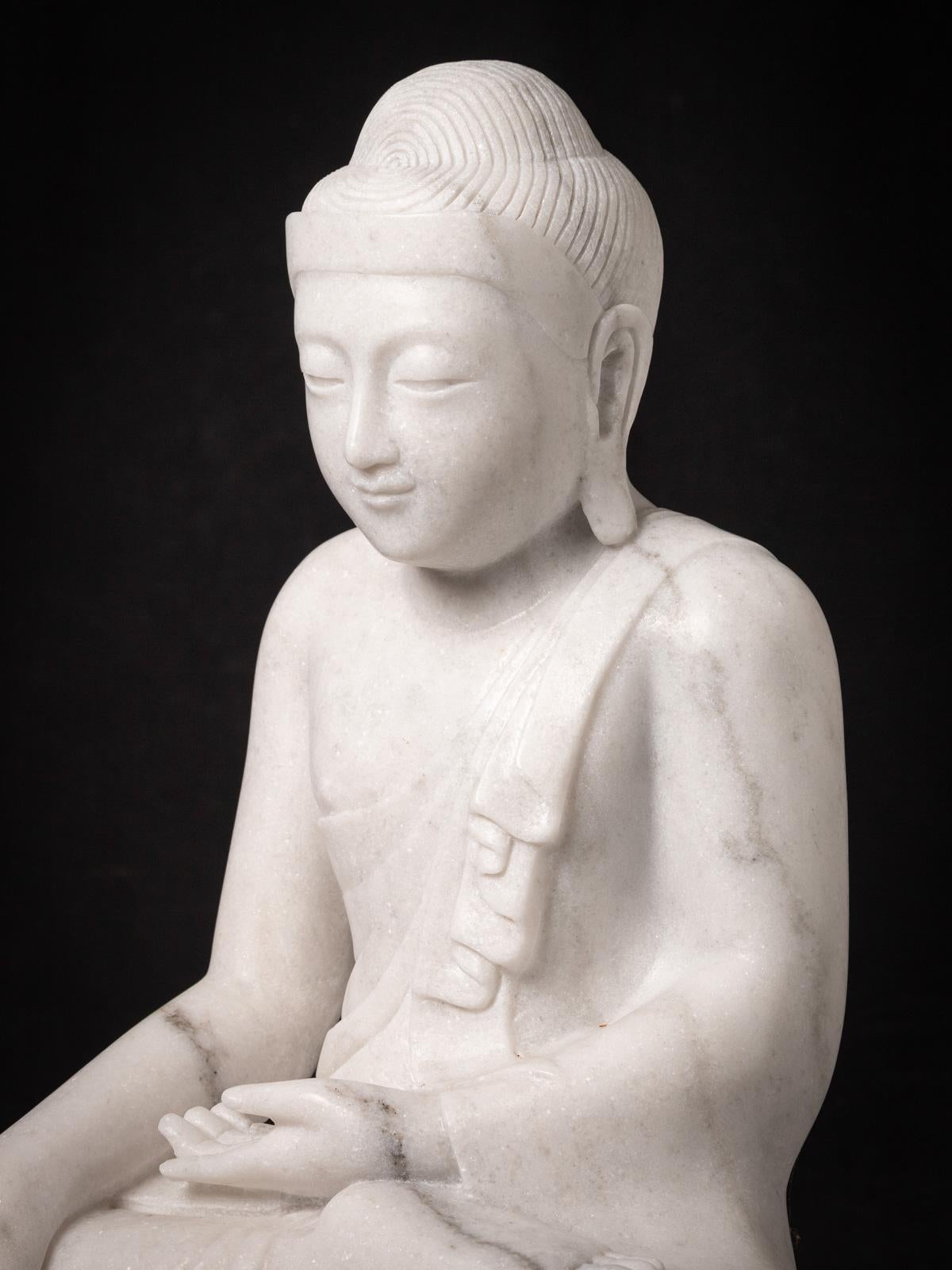 Neu gefertigte burmesische Buddha-Statue aus Marmor – handgeschnitzte Statue – OriginalBuddhas im Angebot 4