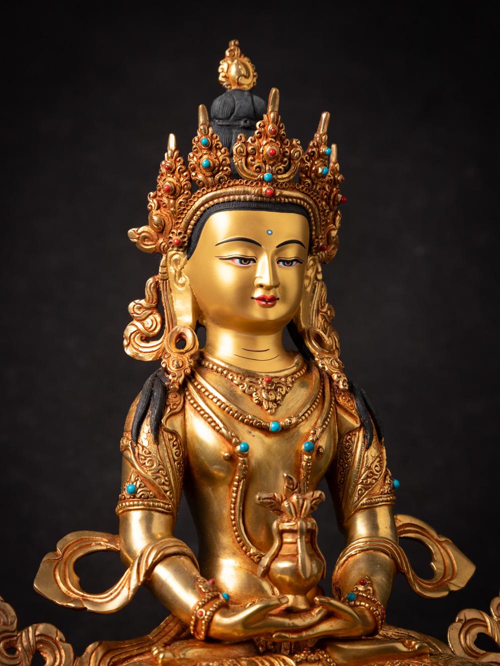 XXIe siècle et contemporain statue de Bouddha Aparmita du Népal, nouvellement fabriquée, à face en or, de qualité supérieure en vente
