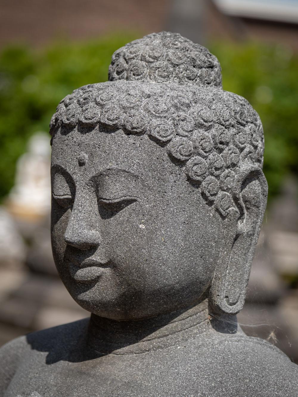 Neu gefertigte große Buddha-Statue aus Lavastein aus Indonesien – Original Buddhas im Angebot 6