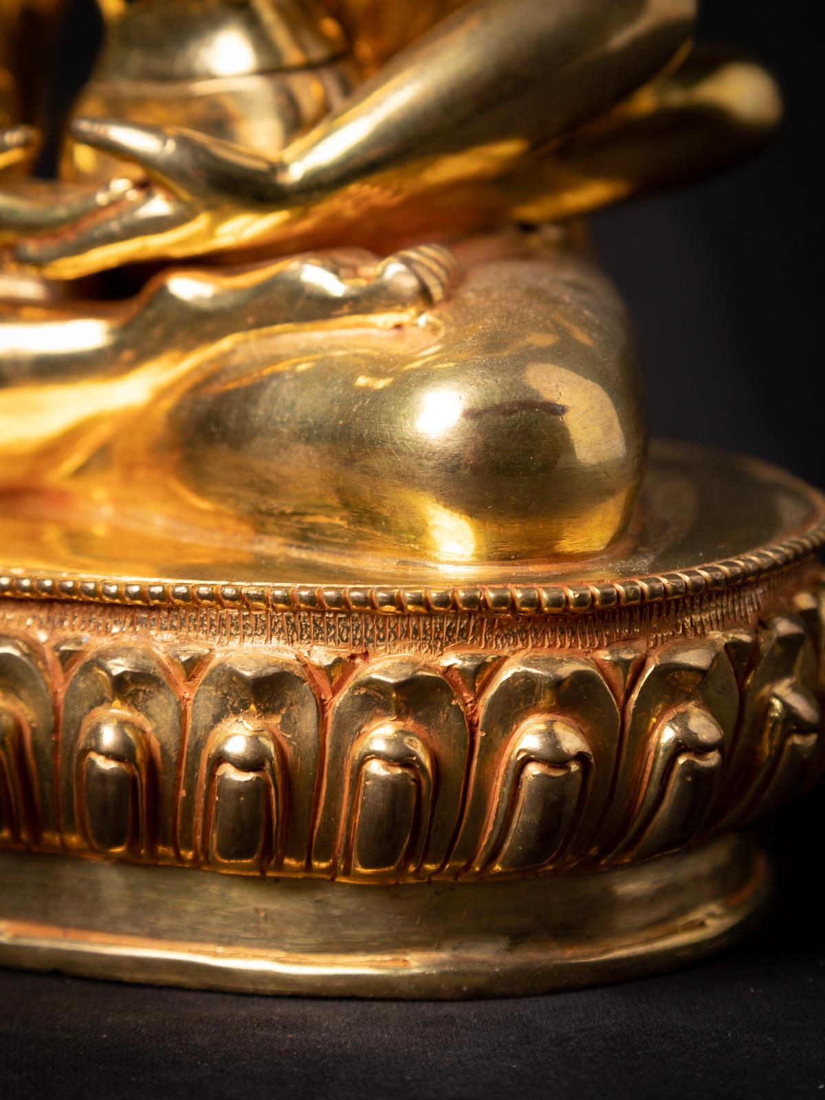 statue Samantabhadra, nouvellement fabriquée au Népal, face en or - Bouddhas originaux en vente 6