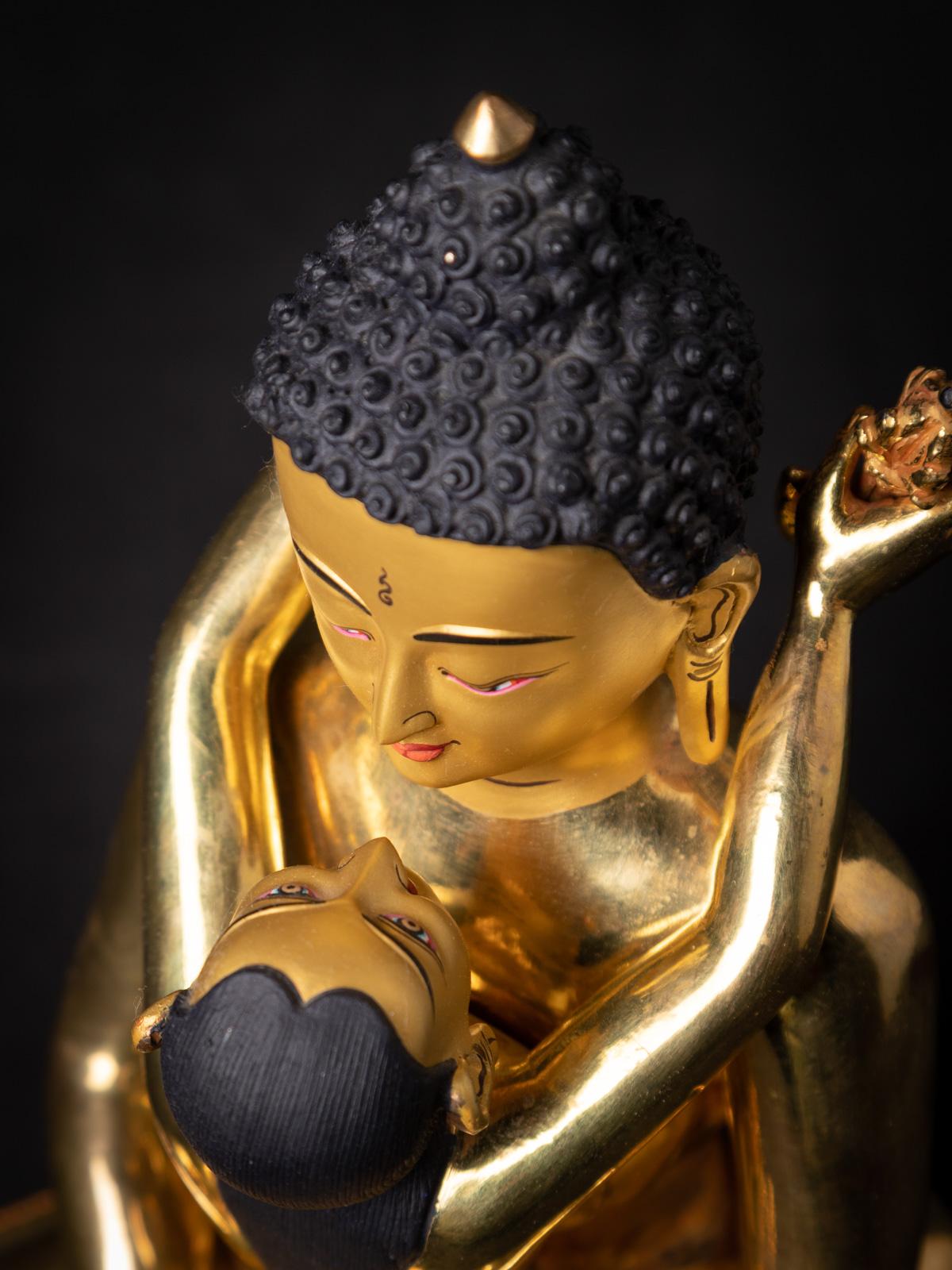statue Samantabhadra, nouvellement fabriquée au Népal, face en or - Bouddhas originaux en vente 11