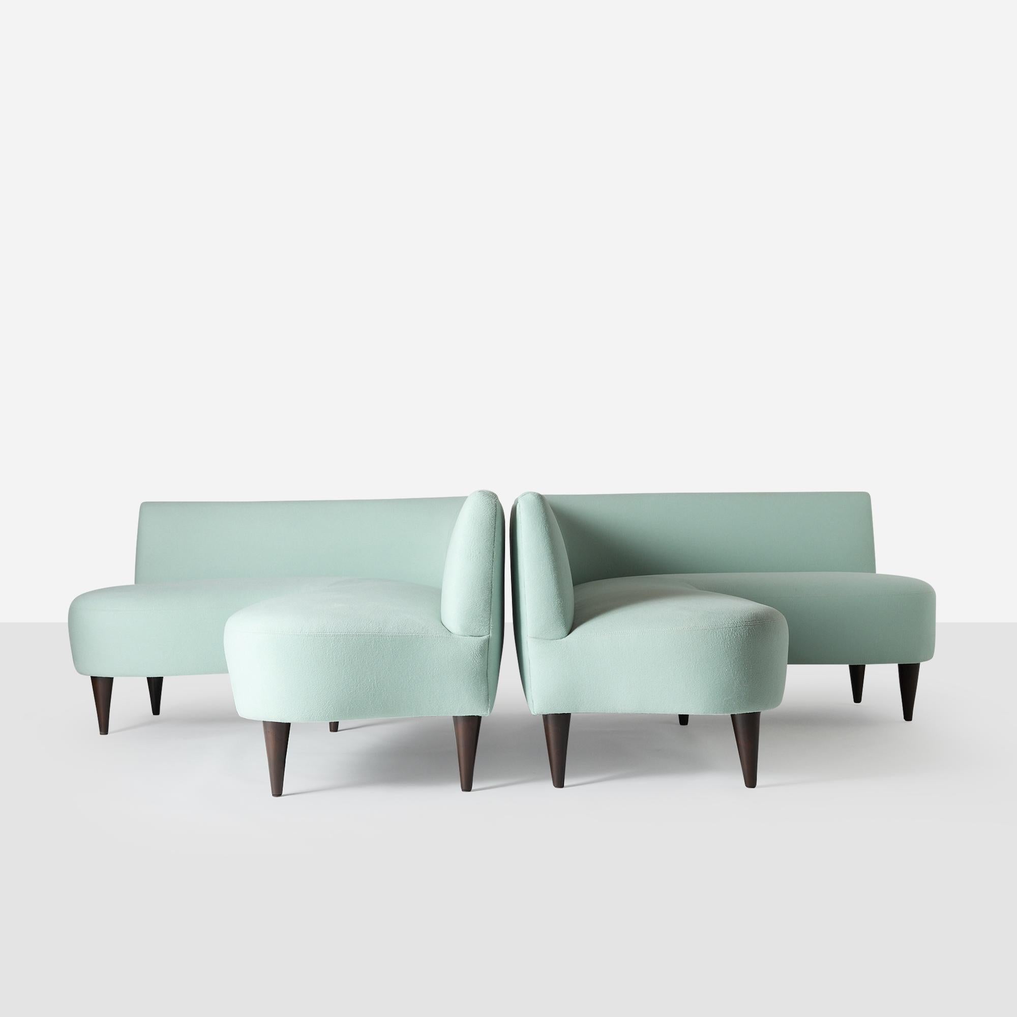 Modern Newly Redone Pair of L-Shaped Sofas by Giulio Minoletti (Attributed) For Sale