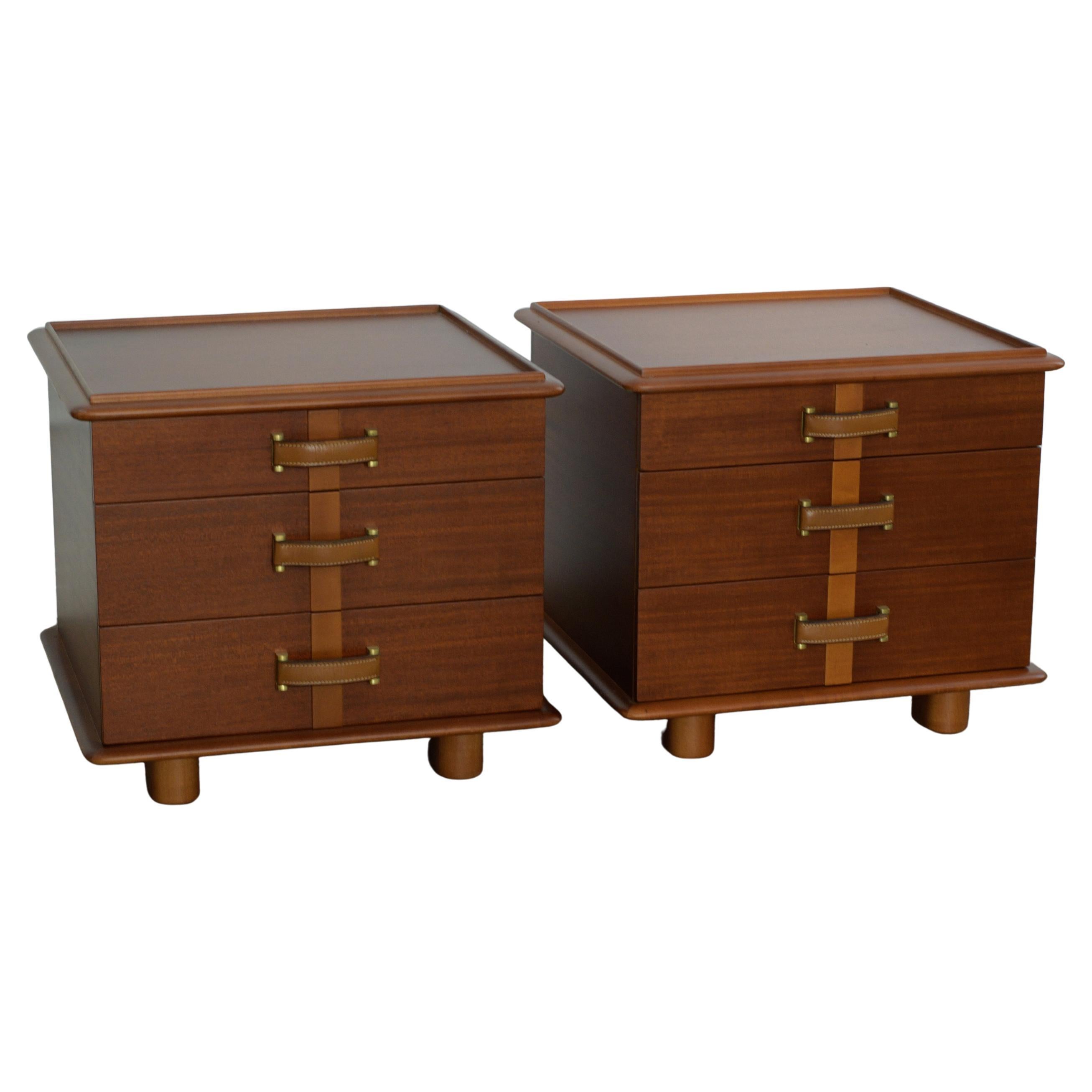 Neu gestaltete Paul Frankl Station Wagon Nachttische aus den 1940er Jahren für Johnson Furniture Co. im Angebot