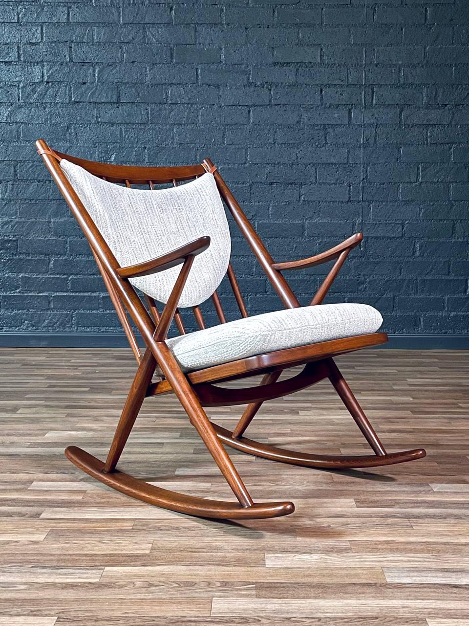 Condition: Expertly Refinished, Newly Reupholstered

With over 15 years of experience, our workshop has followed a careful process of restoration, showcasing our passion and creativity for vintage designs that can seamlessly be incorporated with