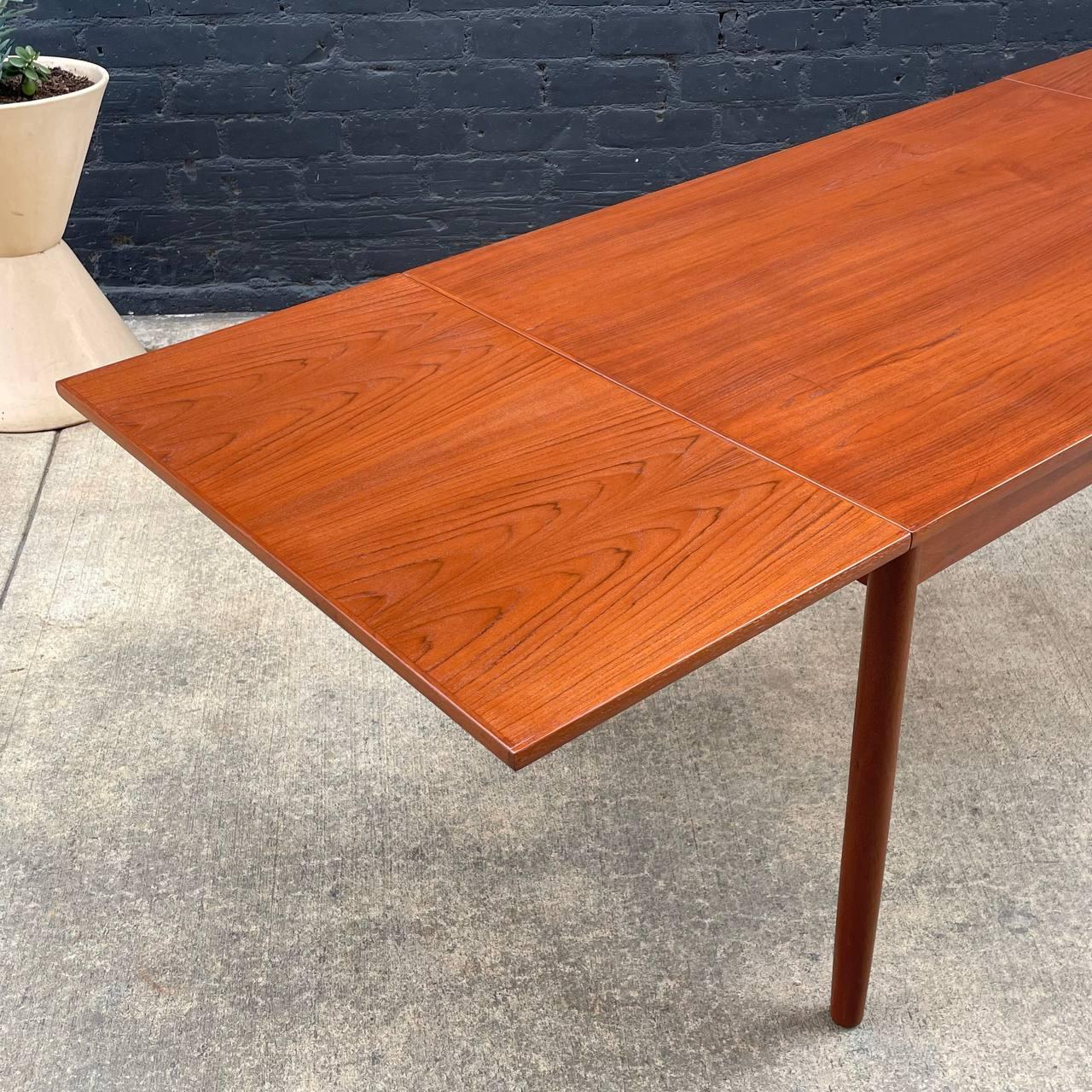 Newly Refinished - Danish Modern Teak Expanding Draw-Leaf Dining Table  For Sale 2