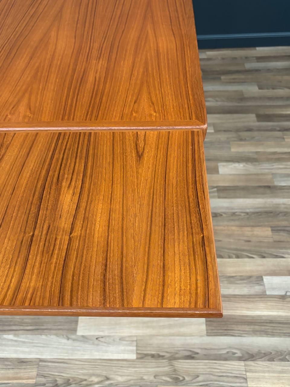 Newly Refinished - Danish Modern Teak Expanding Draw-Leaf Dining Table For Sale 2