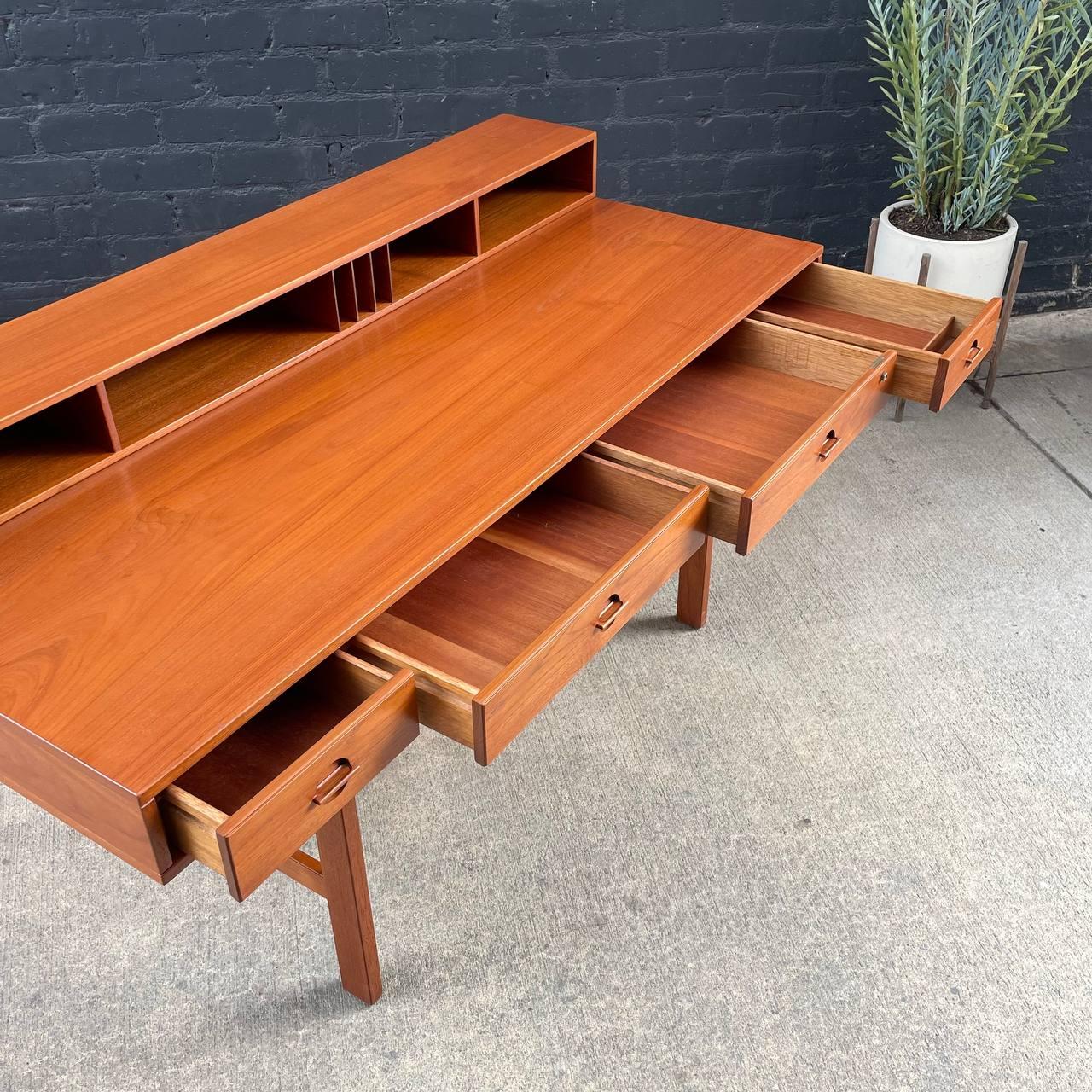 Newly Refinished - Danish Modern Teak Flip-Top Desk by Peter Lovig Nielsen In Excellent Condition In Los Angeles, CA