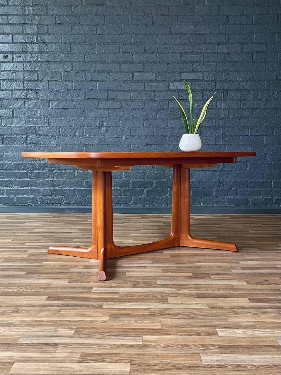 Other Newly Refinished -Expanding Mid-Century Danish Modern Teak Dining Table by Gudme For Sale