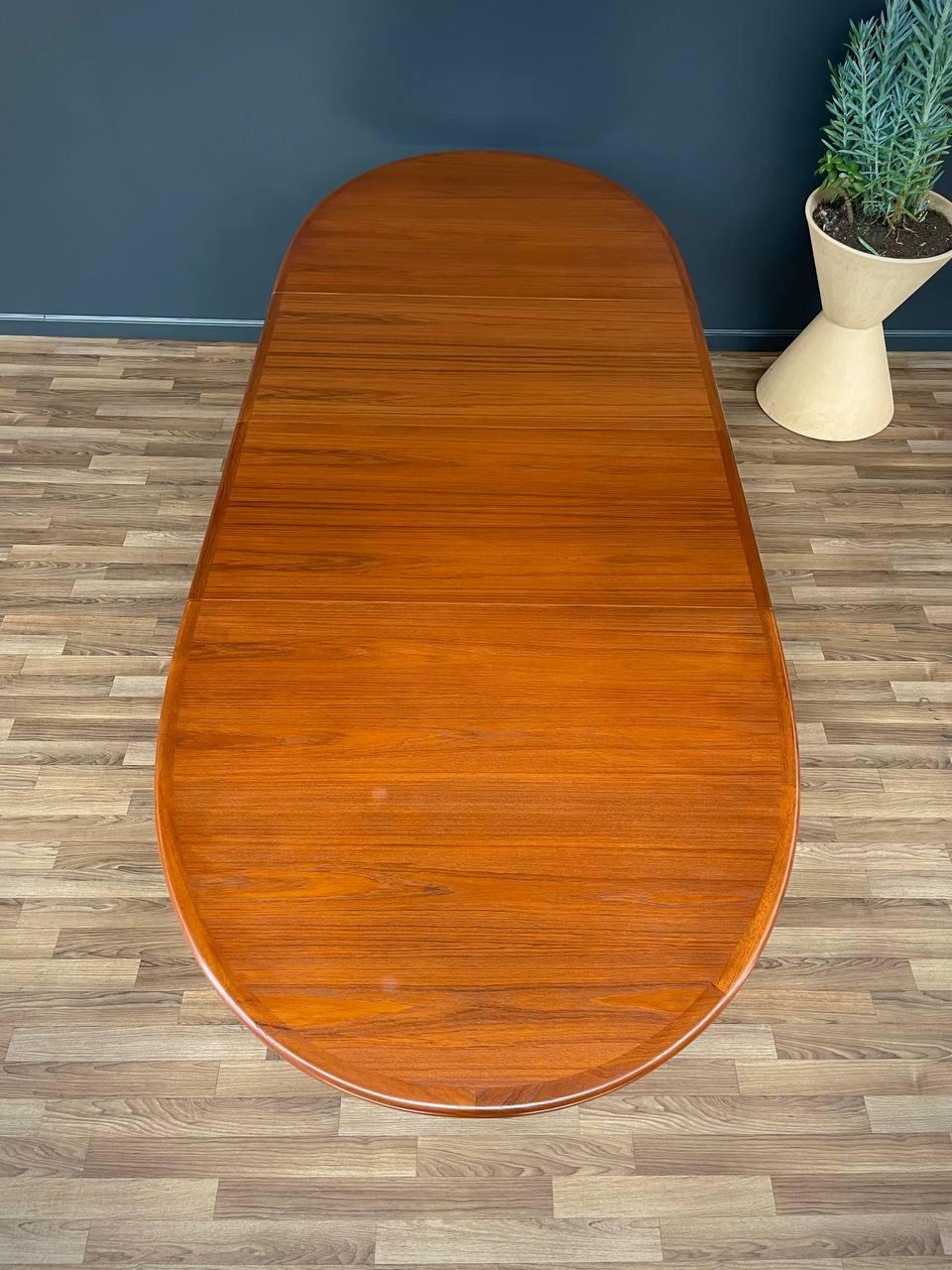 Newly Refinished - Expanding Mid-Century Danish Pedestal Teak Dining Table 2