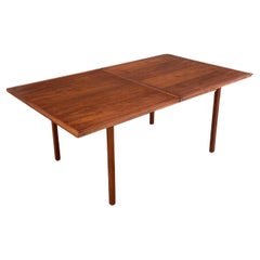 Newly Refinished Expanding Mid-Century Modern Walnut Dining Table, Milo Baughman