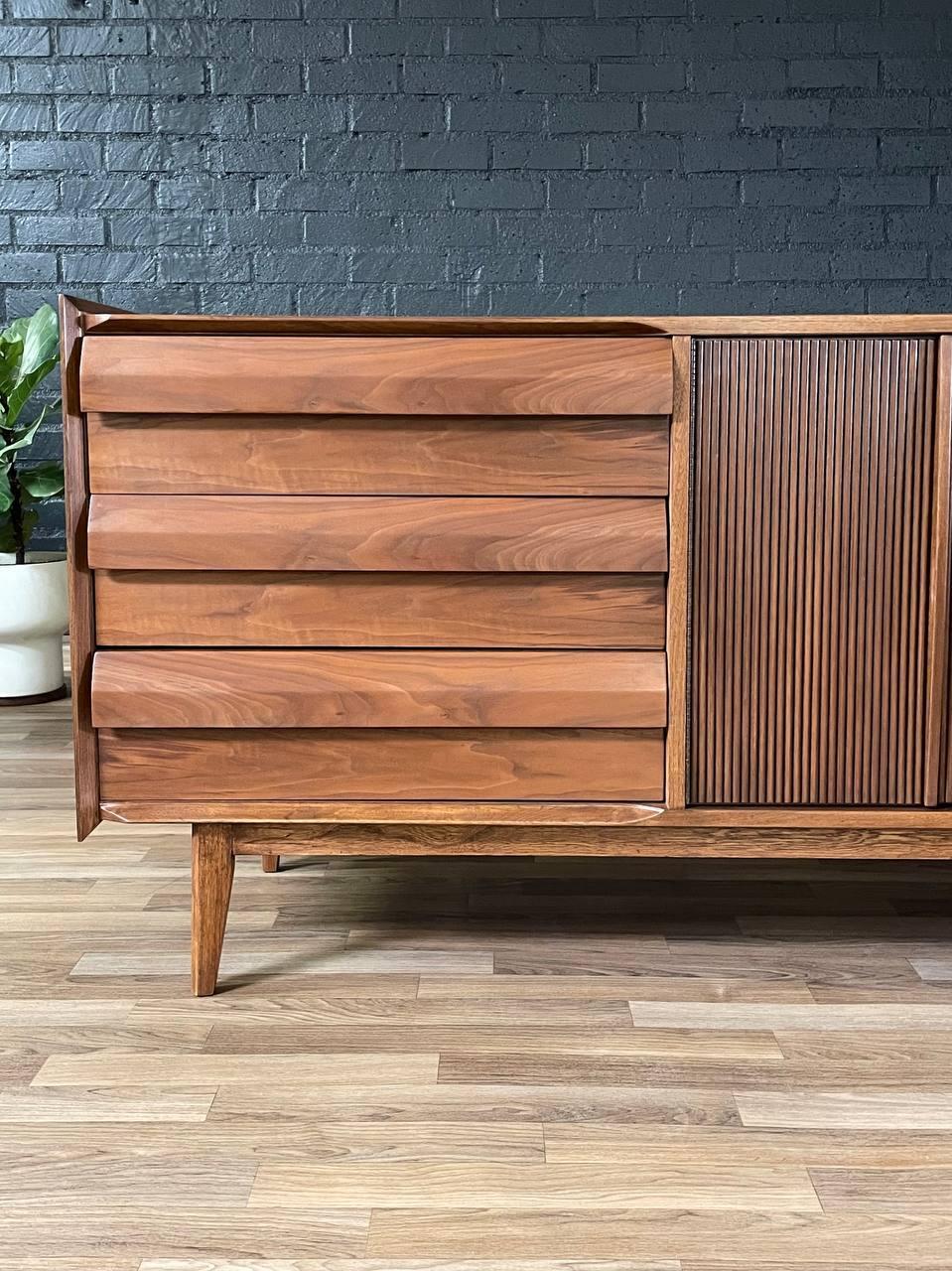 Newly Refinished - Large Mid-Century Modern “Rhythm” Walnut Dresser by Lane 2