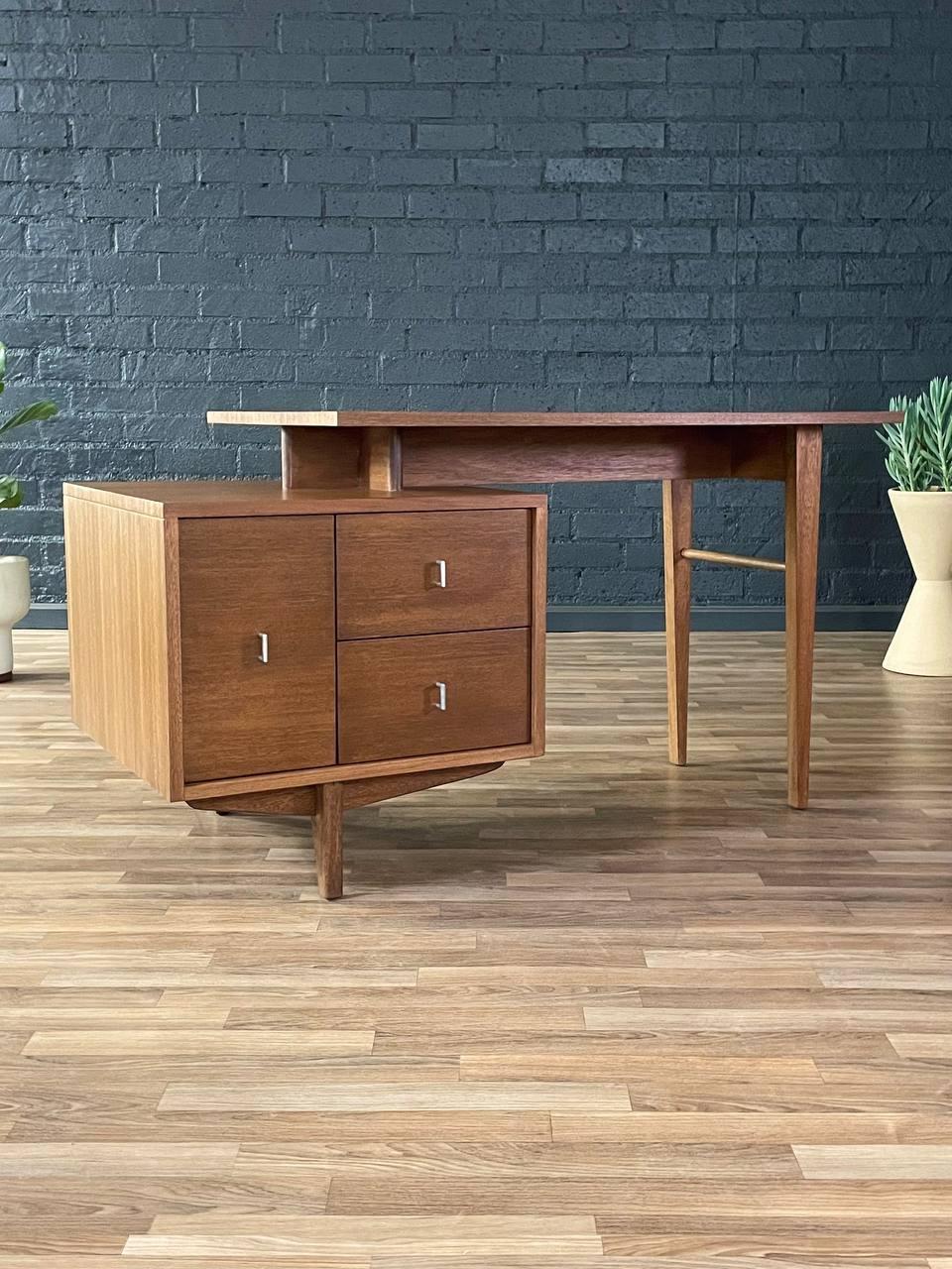 Mid-20th Century Newly Refinished - Mid-Century California Modern Desk by John Keal